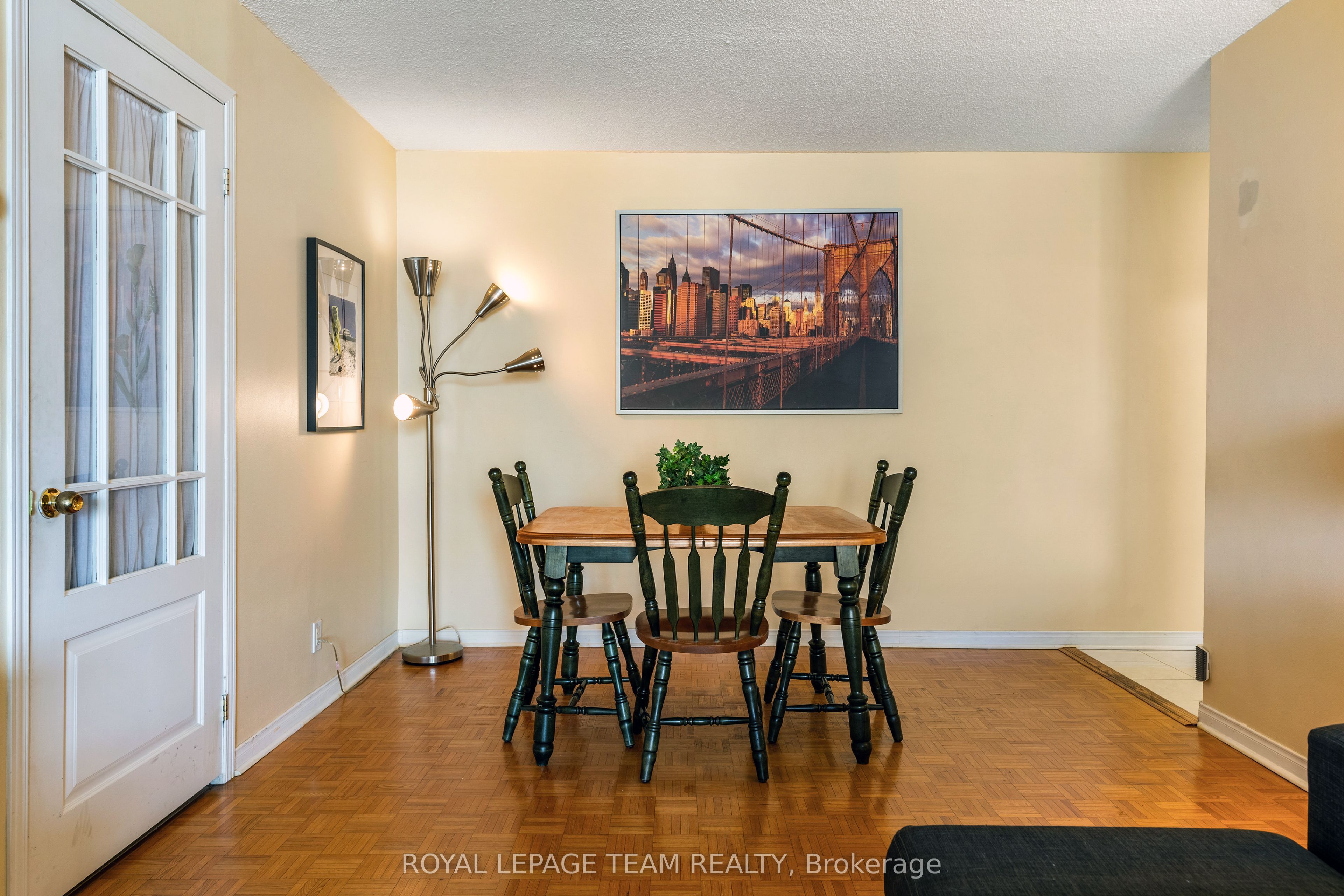 515 ST LAURENT Boulevard, #1909