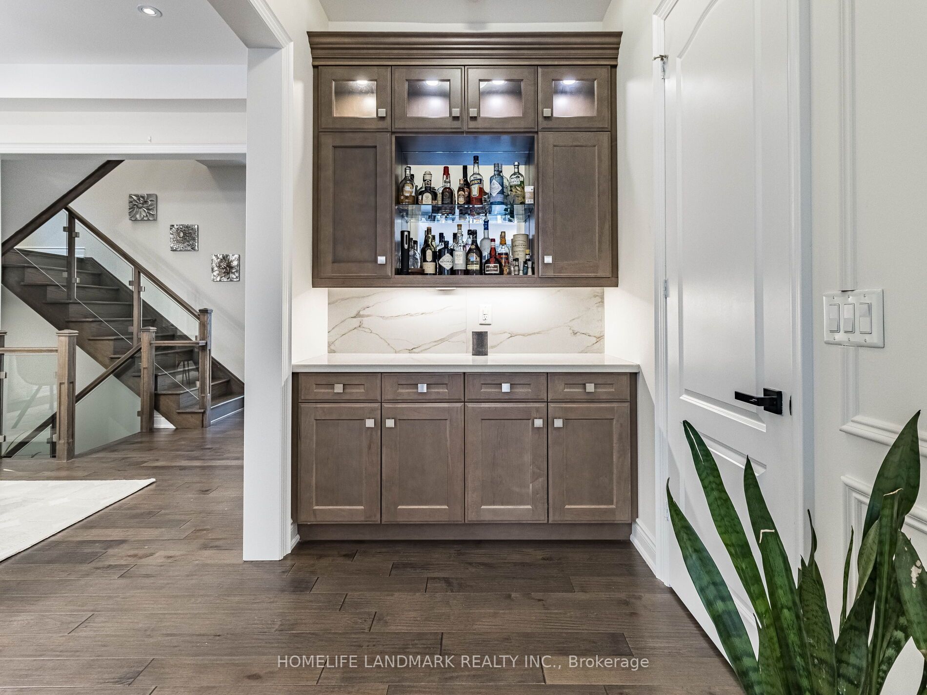3183 Daniel Way