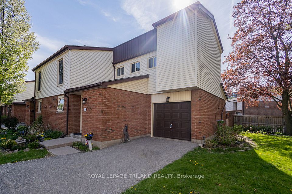 #22 - 770 Fanshawe Park Road, London North, ON N5X 1L5
