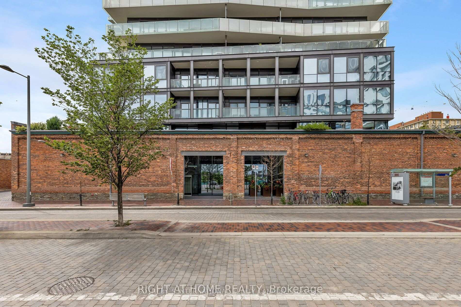 2 Bedrooms Condo at 390 Cherry, Toronto For sale