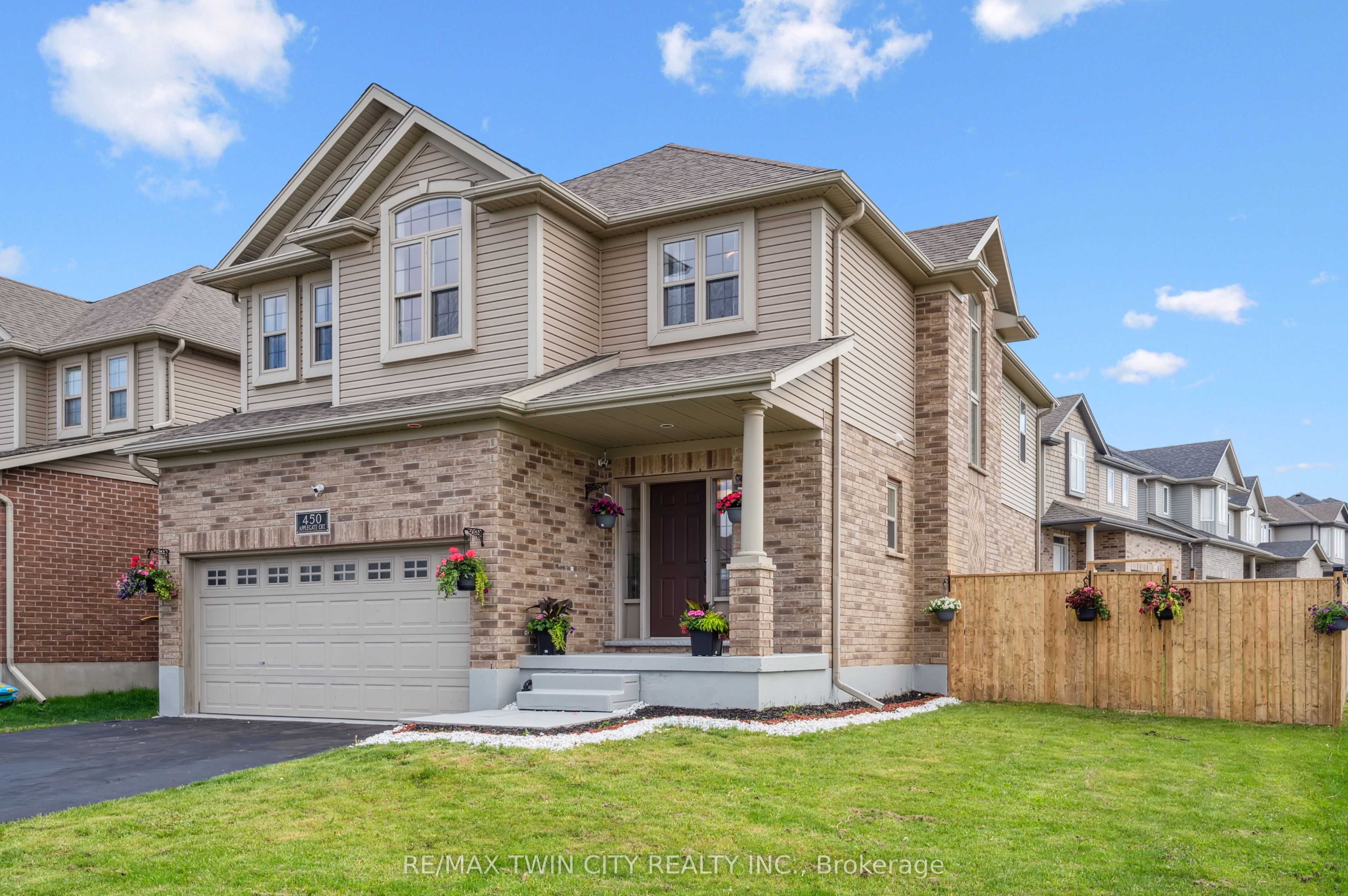 450 Applegate Court