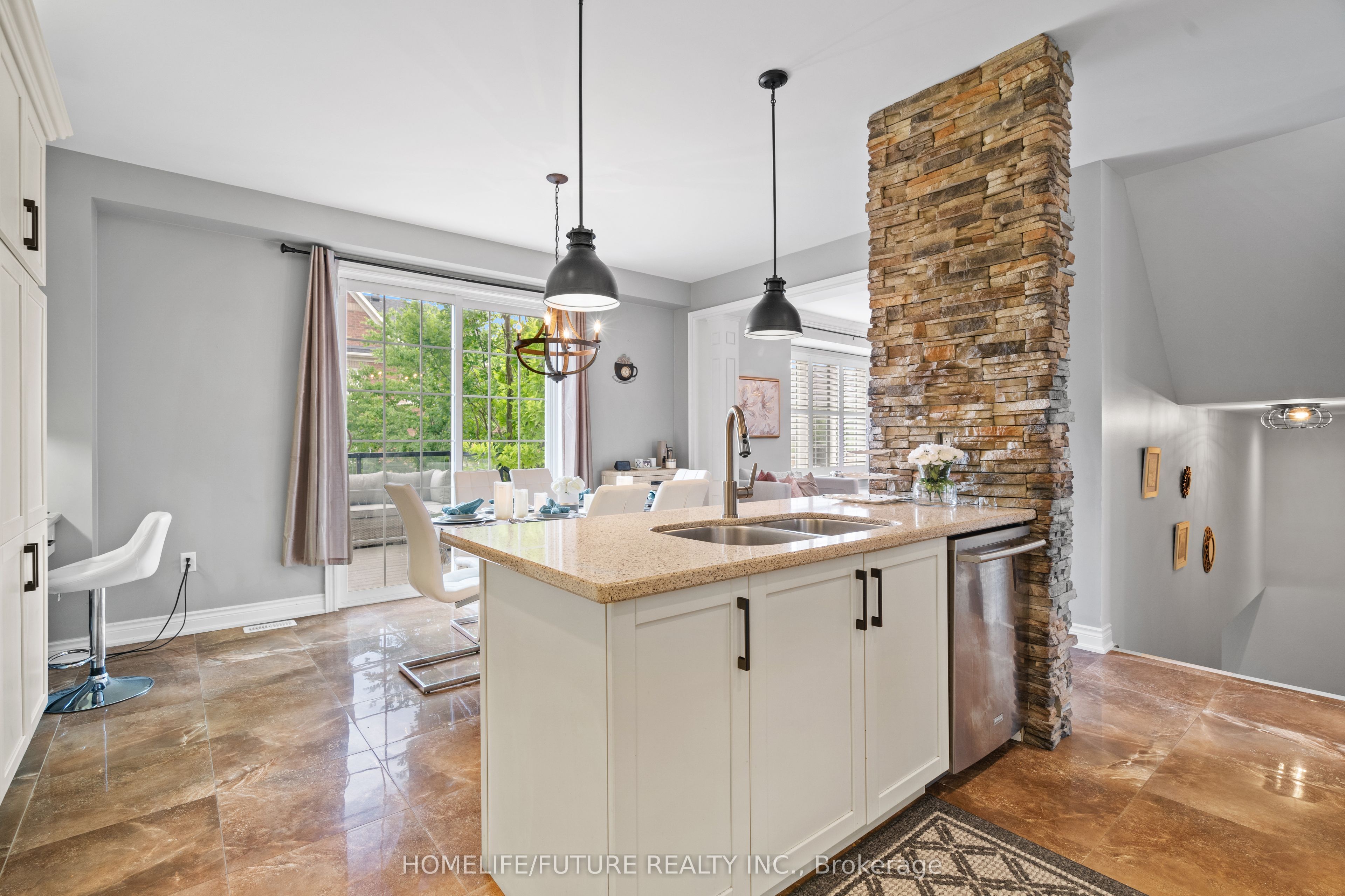 35 Bellhouse Place, Whitby Brooklin
