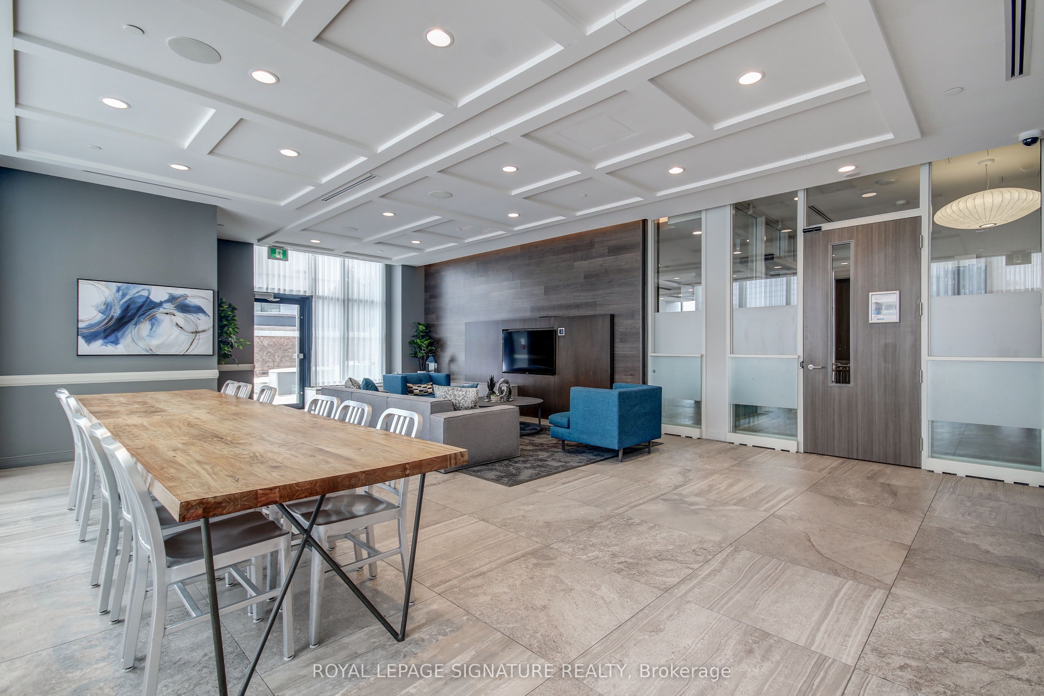2550 Eglinton Avenue W, #2003