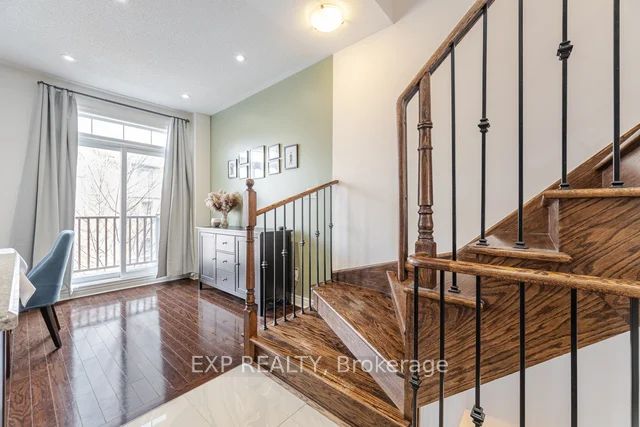 #5 - 5725 Tosca Drive, Mississauga, ON L5M 0M1
