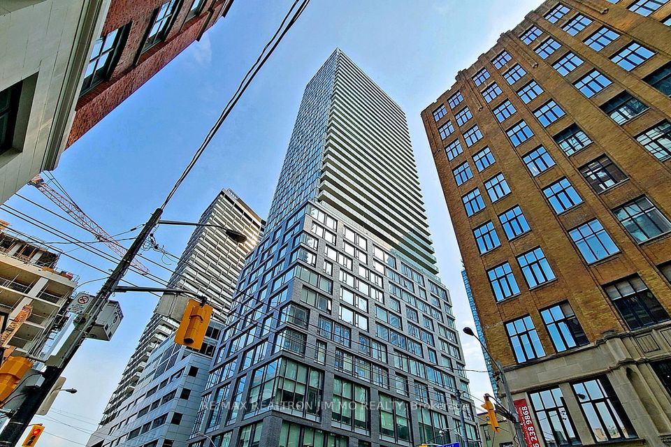 101 Peter Street