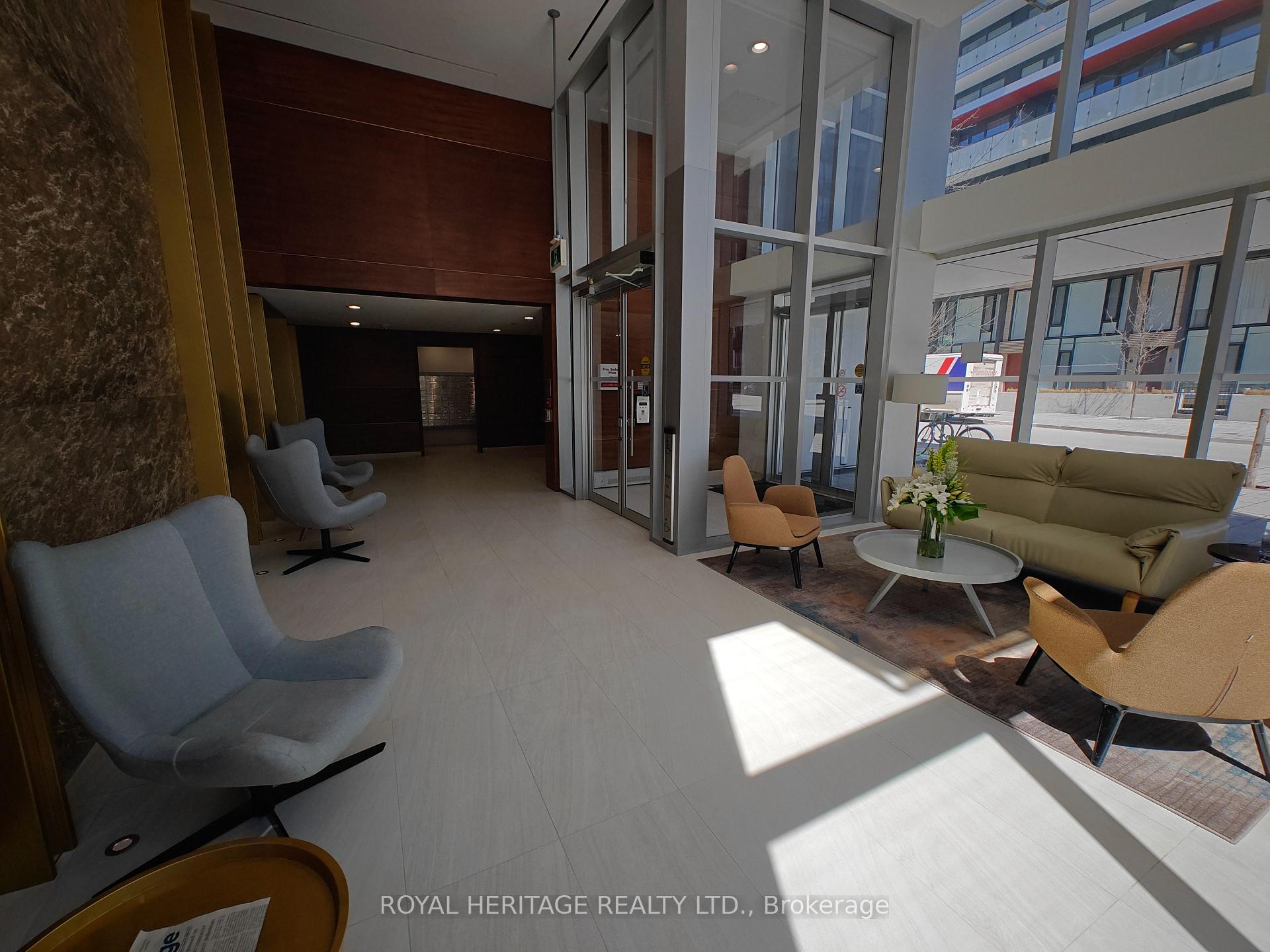 1 Bedroom Condo at 455 Front,  Toronto For sale