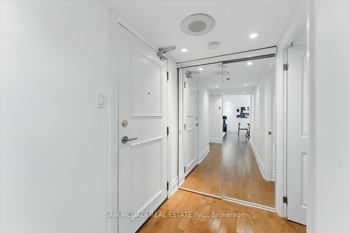 1 Bedroom Condo at 2045 Lake Shore, Toronto For sale