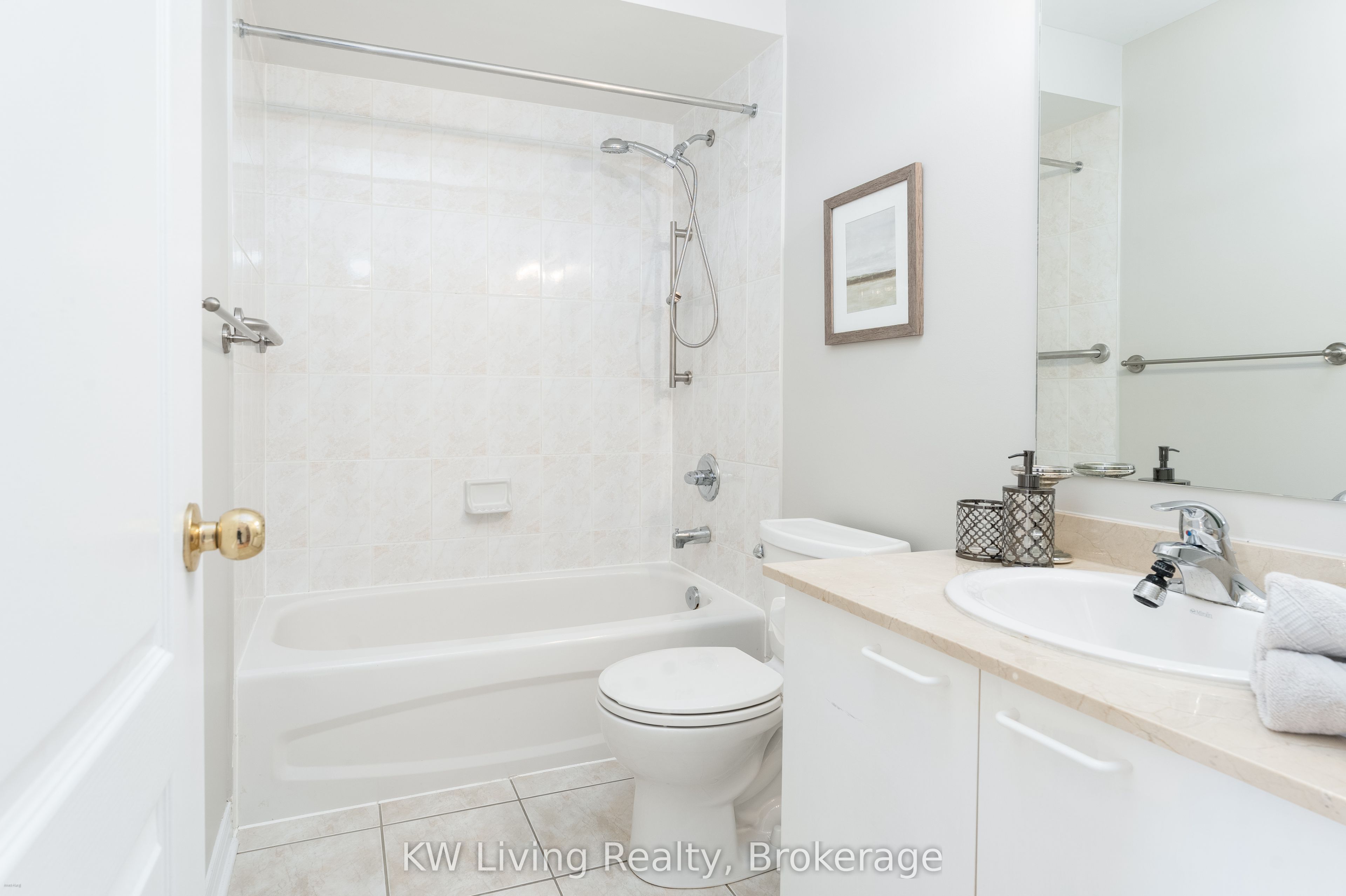 9133 Bayview Avenue, #55
