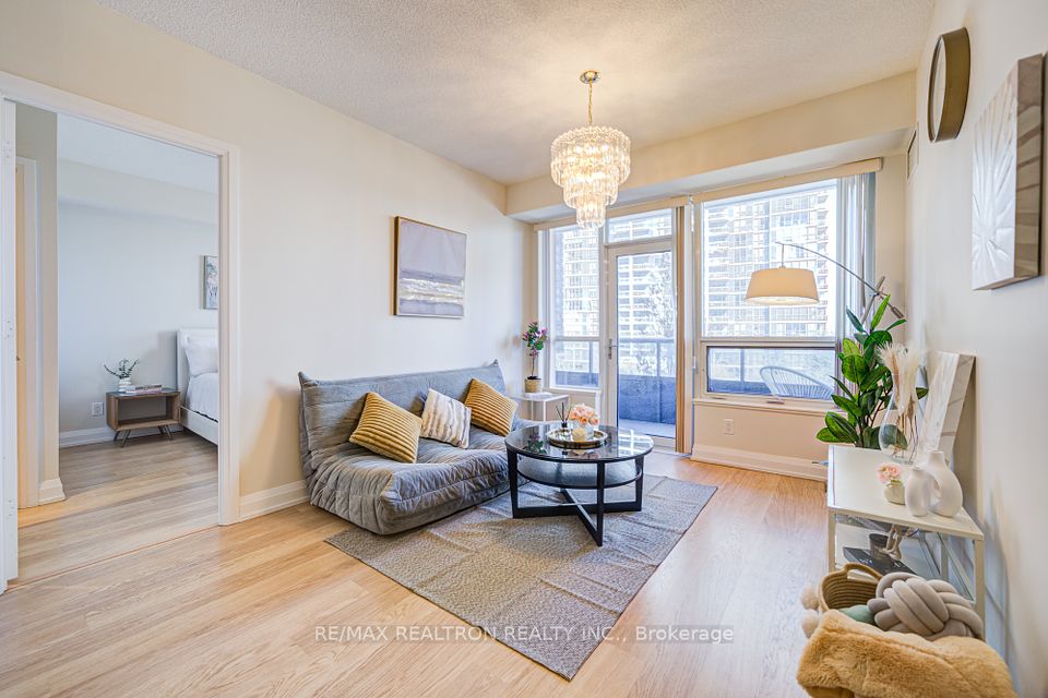 2 Anndale Drive