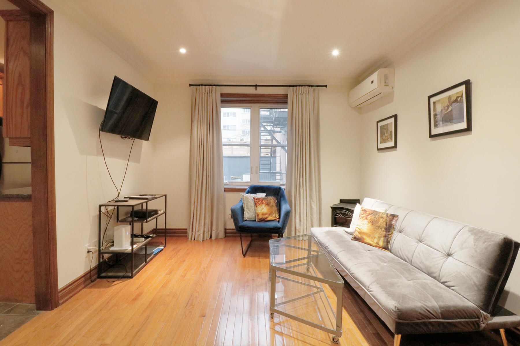 510 Jarvis Street 4