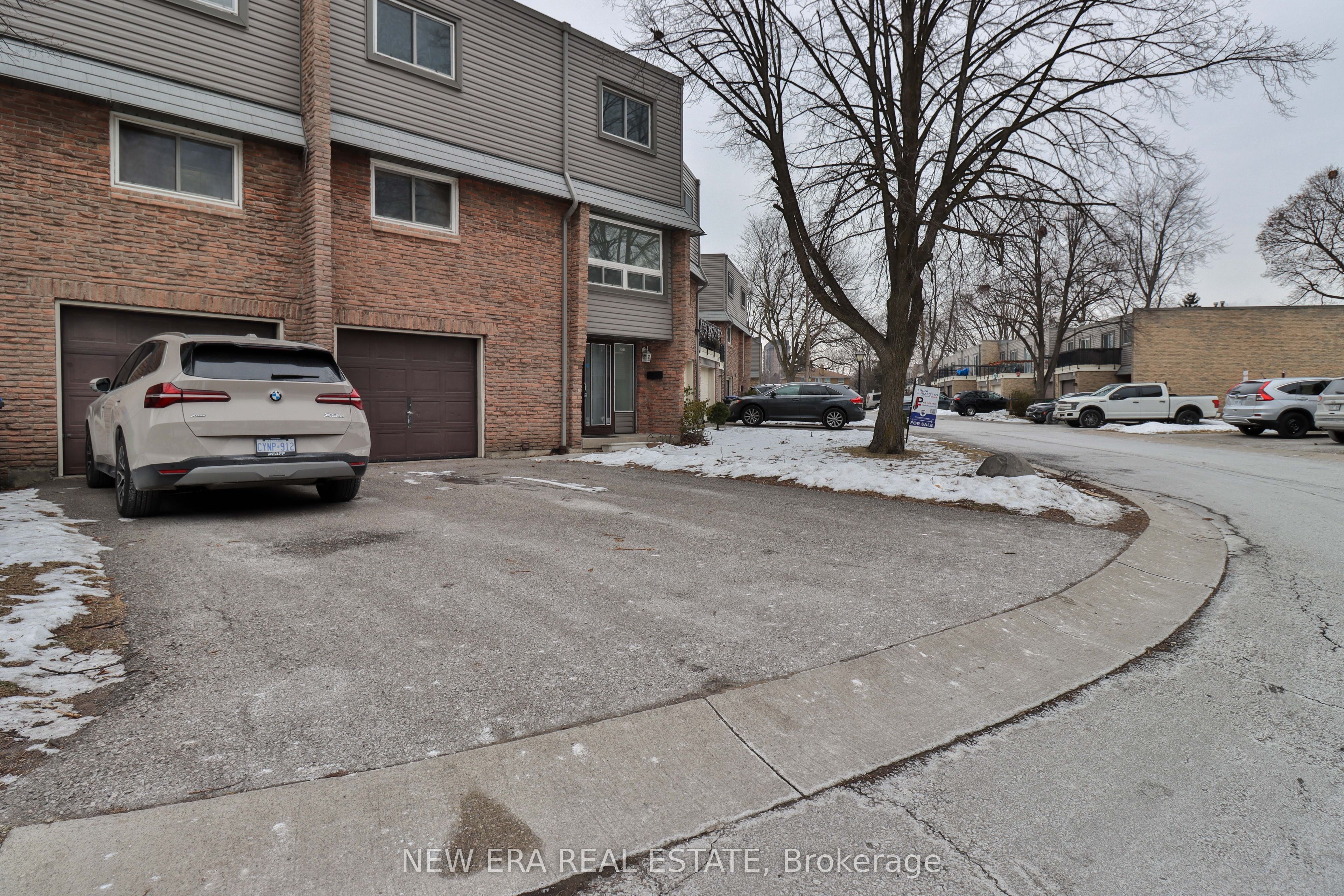 2315 Bromsgrove Road, #137