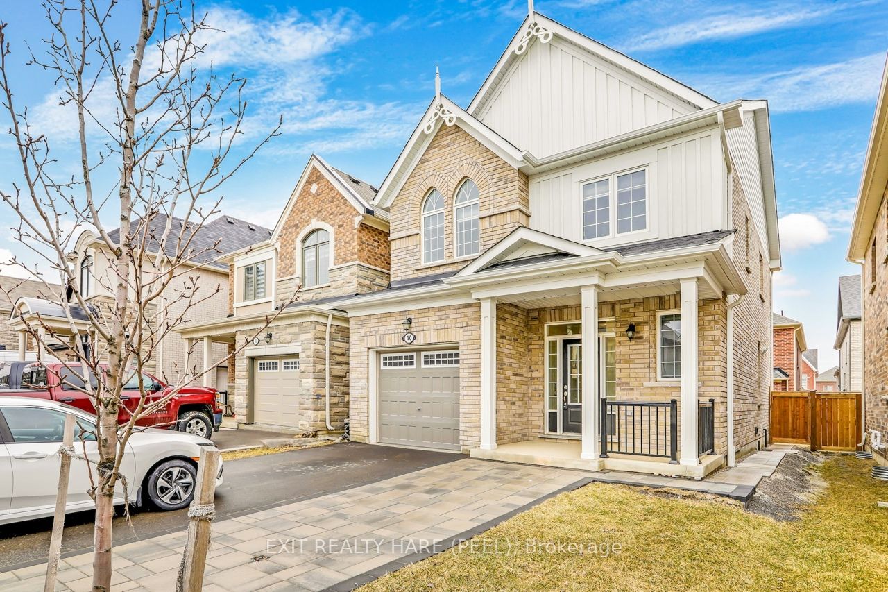 40 Speckled Alder Street