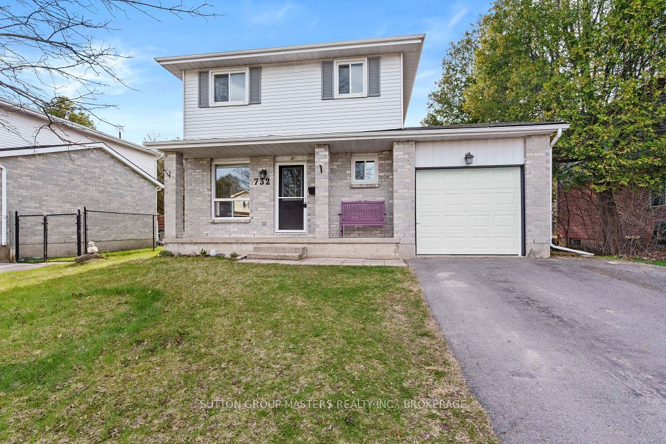 732 Cedarwood