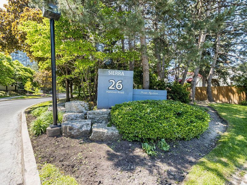 #103 - 26 Hanover Road, Brampton, ON L6S 4T2