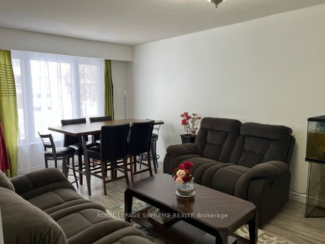 #Upper - 1 Graymar Road, Brampton, ON L6S 1Z7