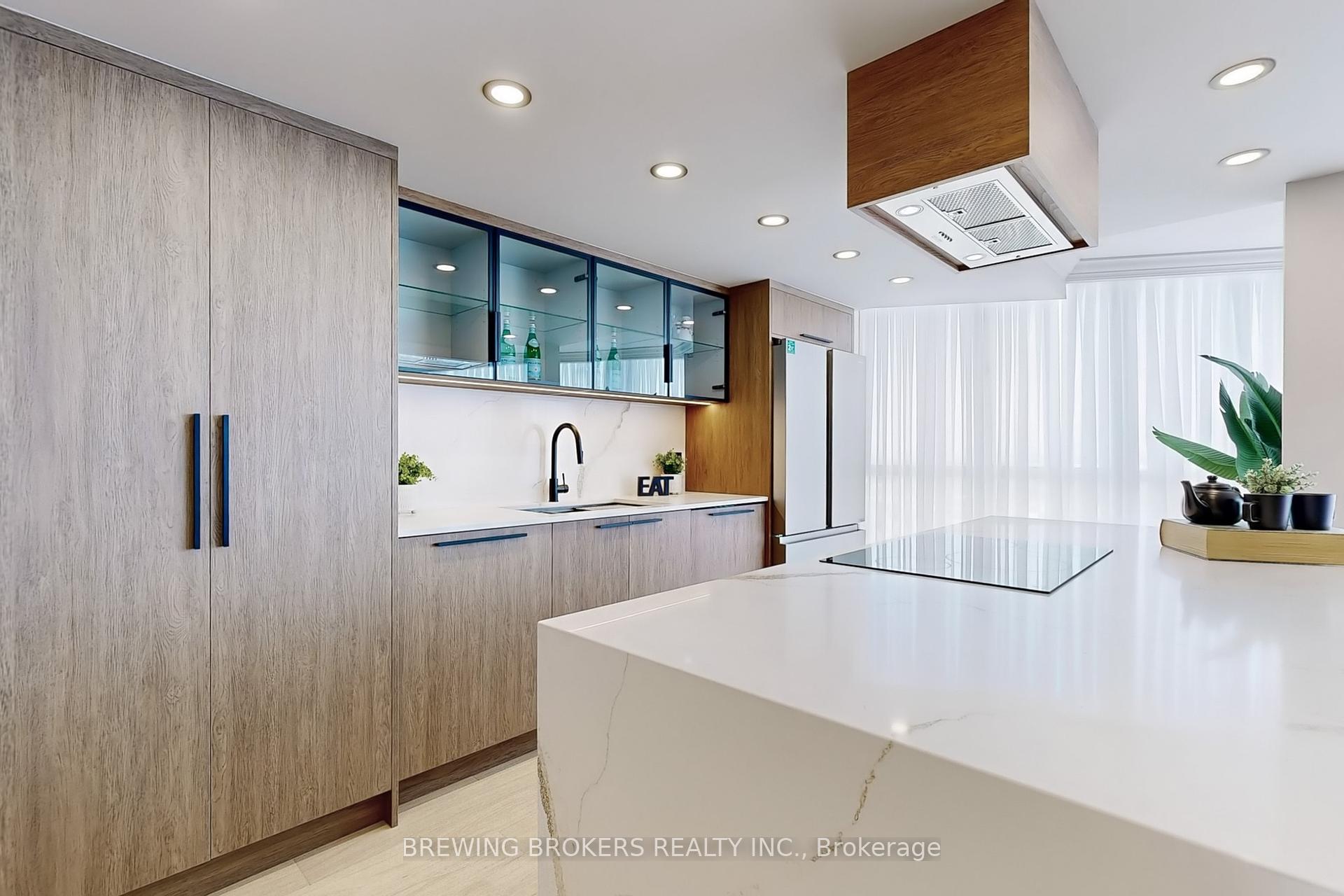 2 Bedrooms Condo at 85 Skymark, Toronto For sale