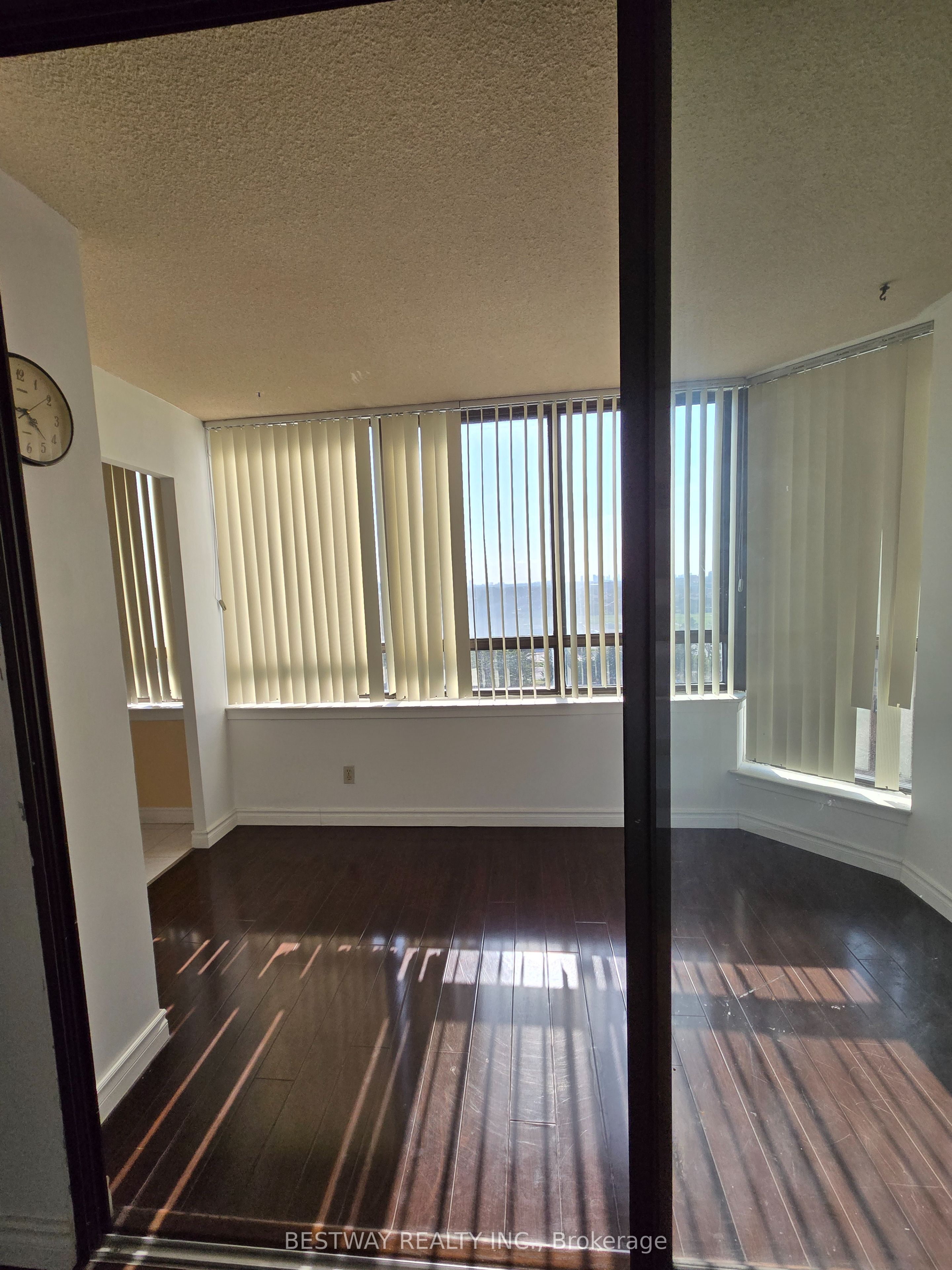 75 Bamburgh Circle, #928