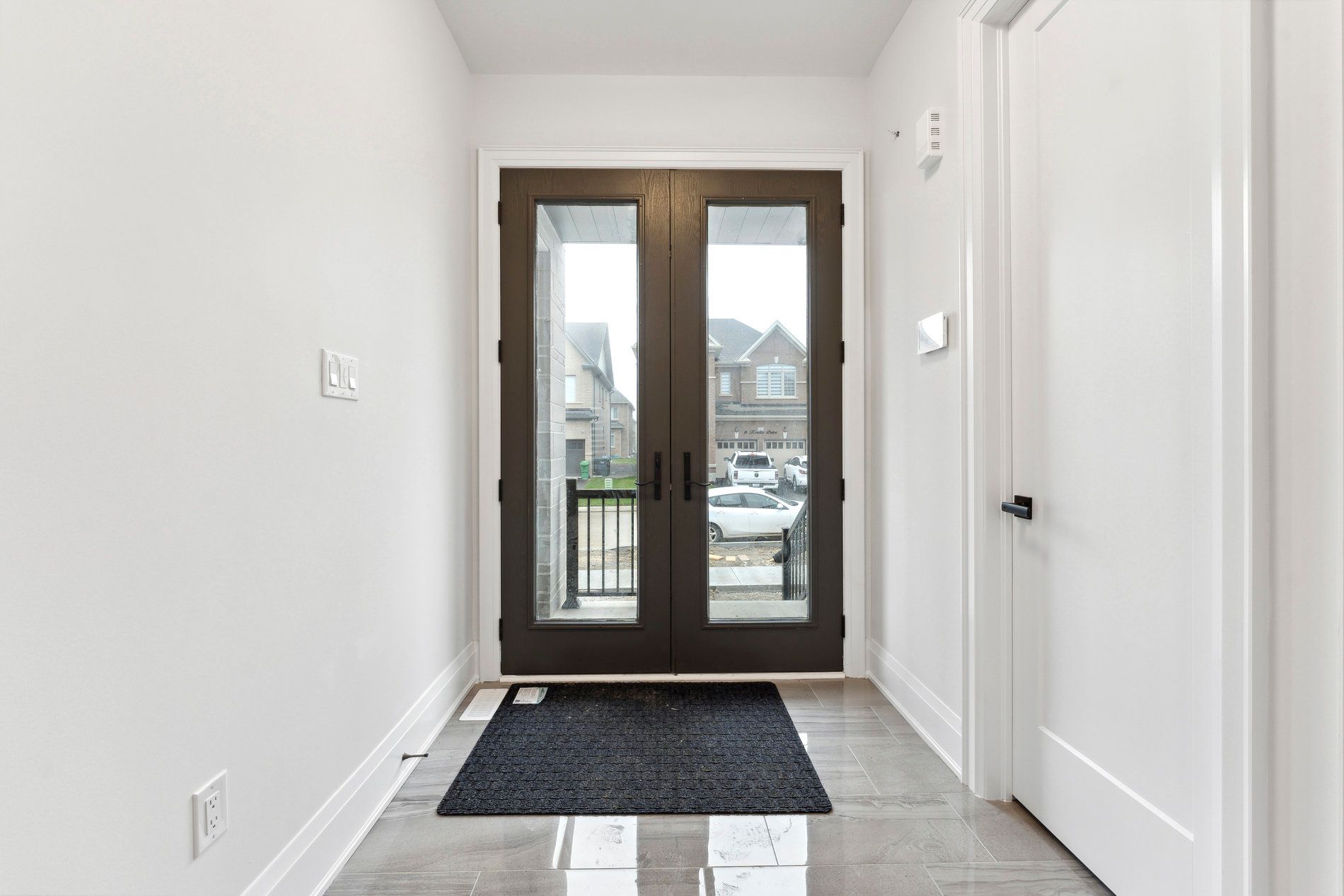 7 Kessler Drive