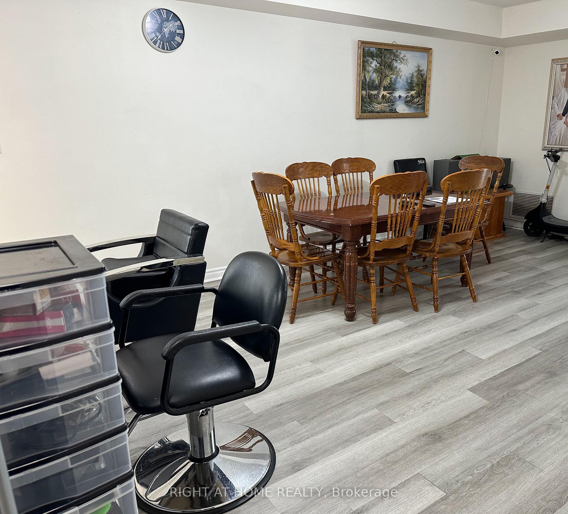3 Bedrooms Condo at 2088 Lawrence, Toronto For sale