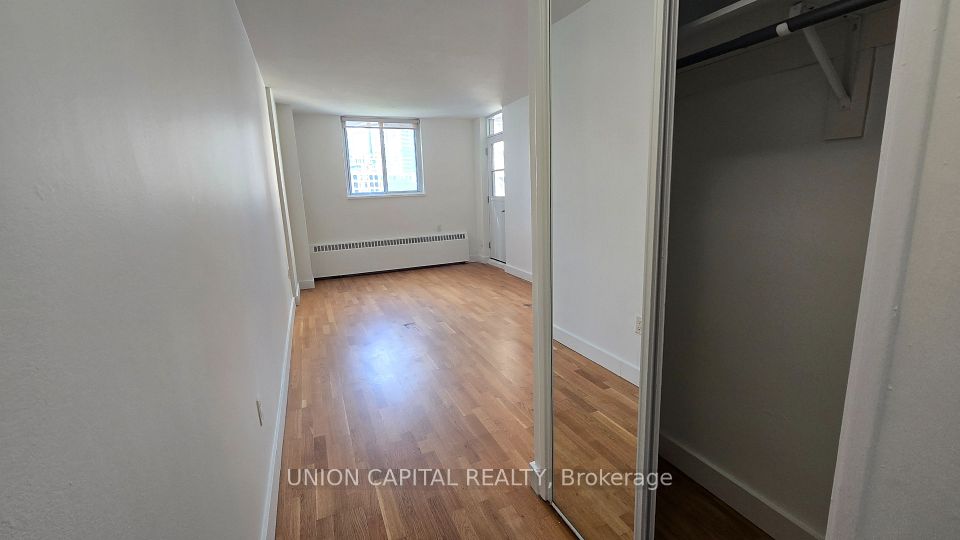 230 Oak