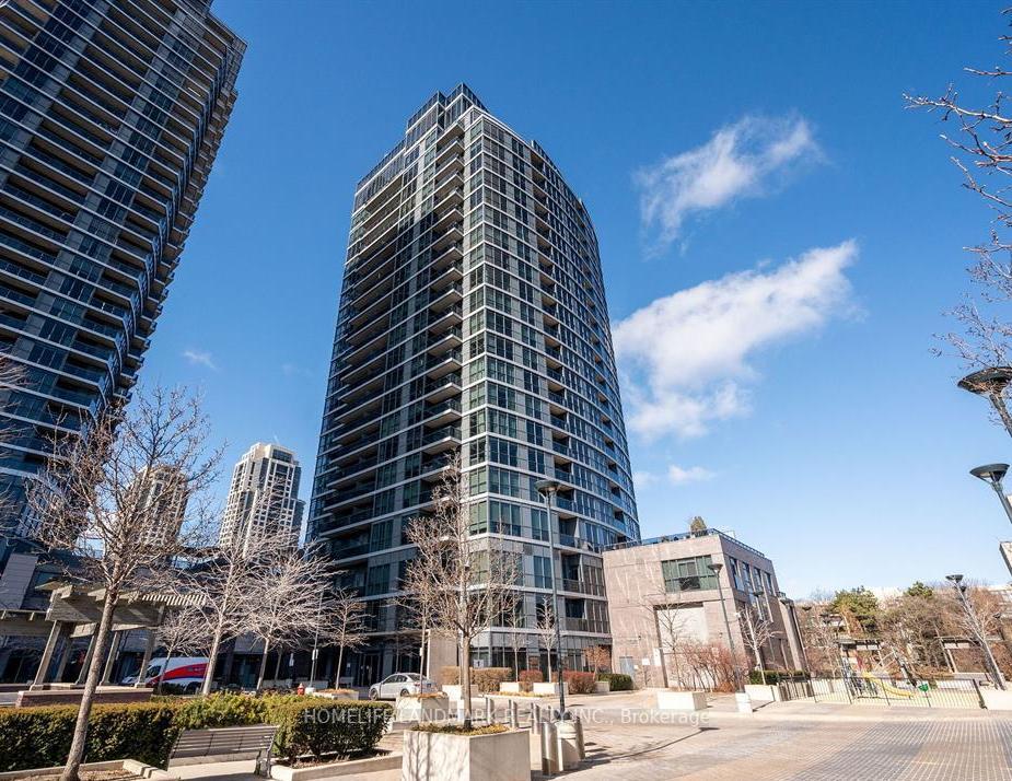 2 Bedrooms Condo at 1 Valhalla Inn, Toronto For sale