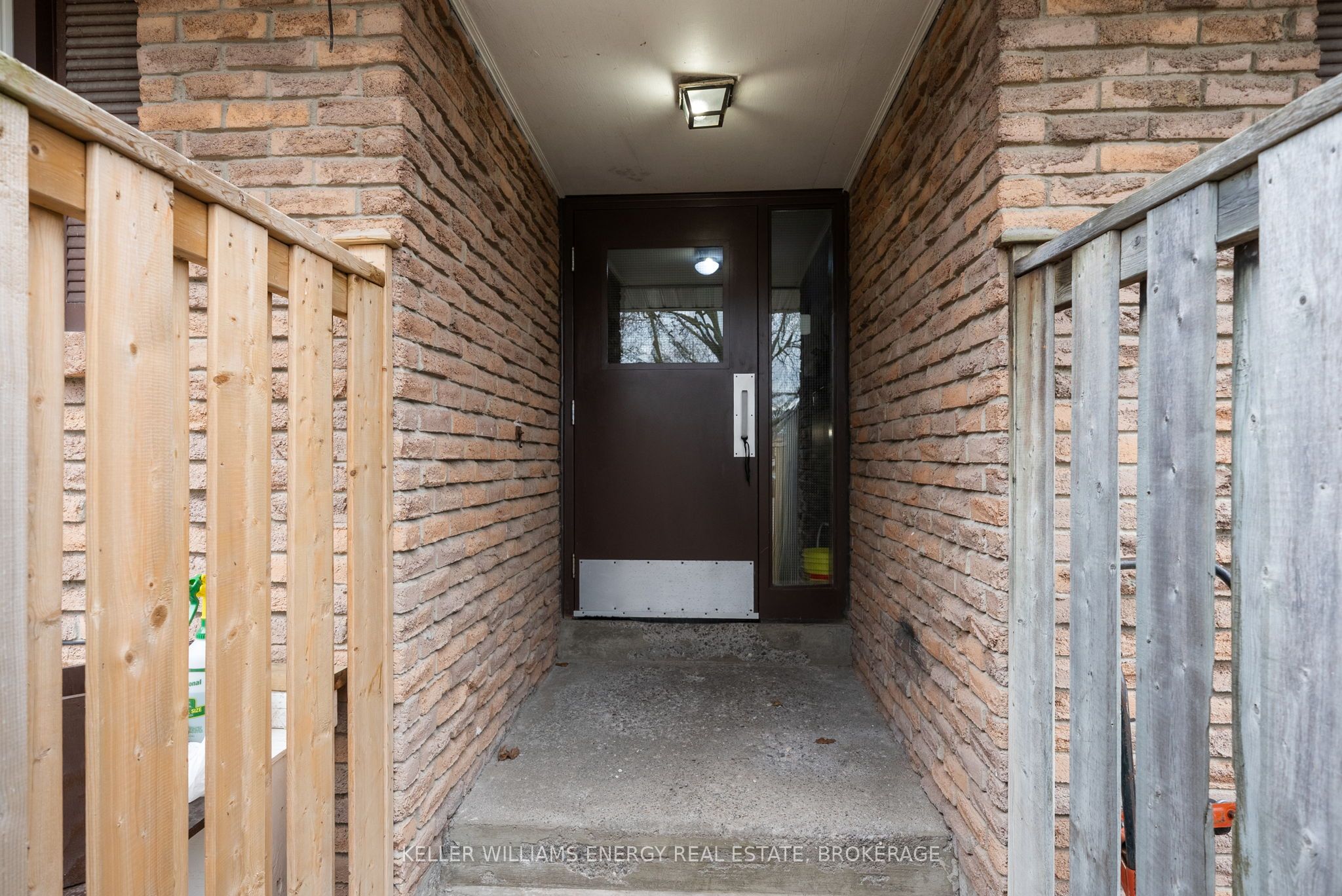 #13 - 1300 Oxford Street, Oshawa, ON L1J 6C5