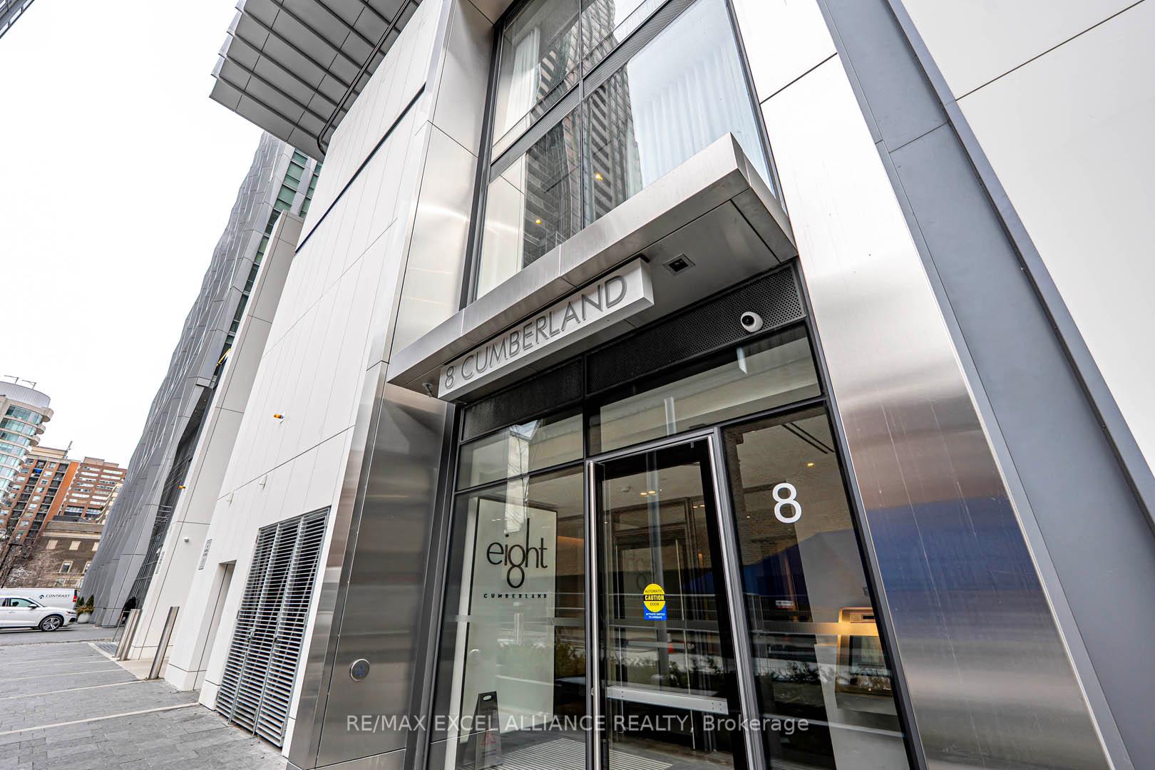 1 Bedroom Condo at 8 Cumberland,  Toronto For sale