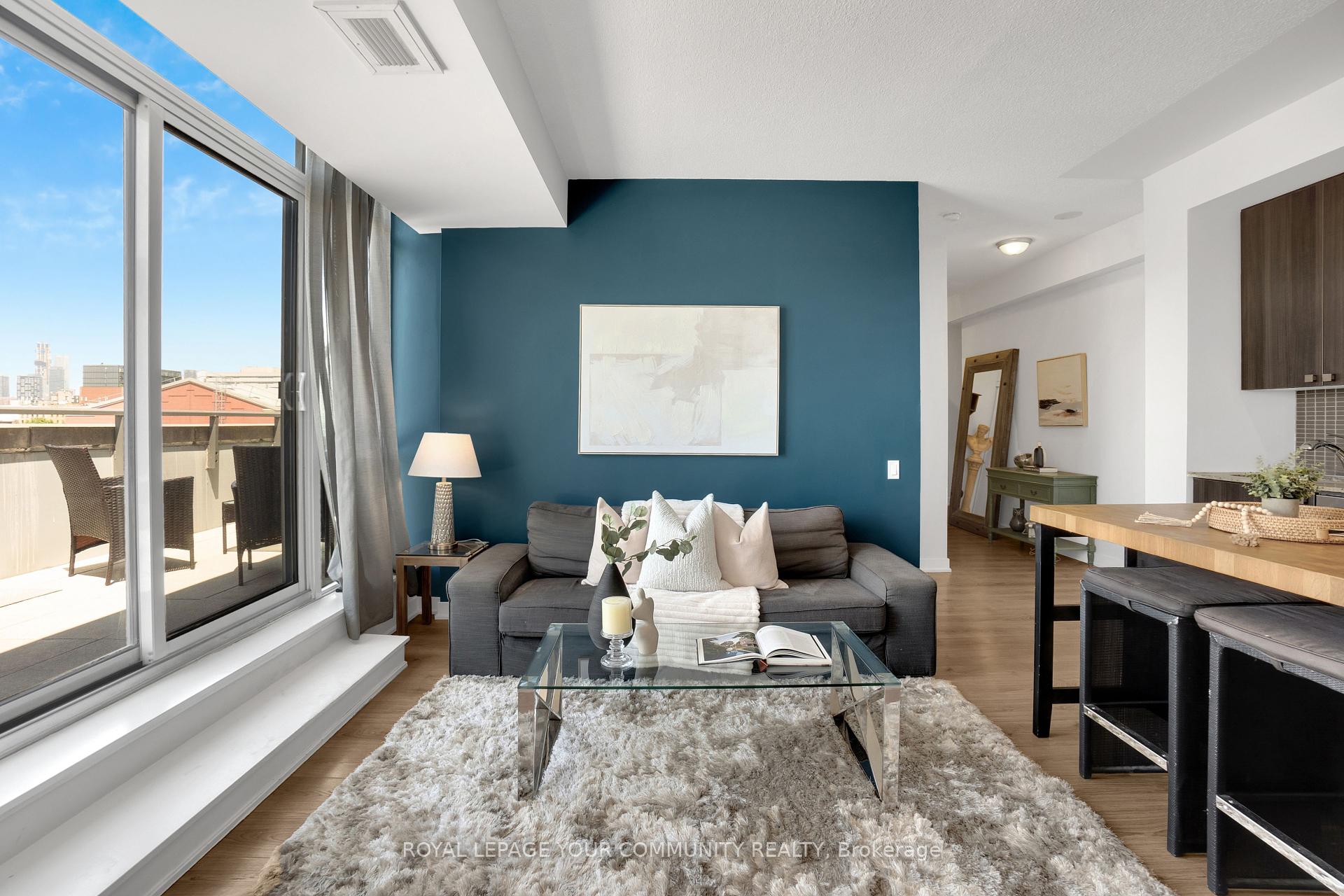 2 Bedrooms Condo at 775 King, Toronto For sale