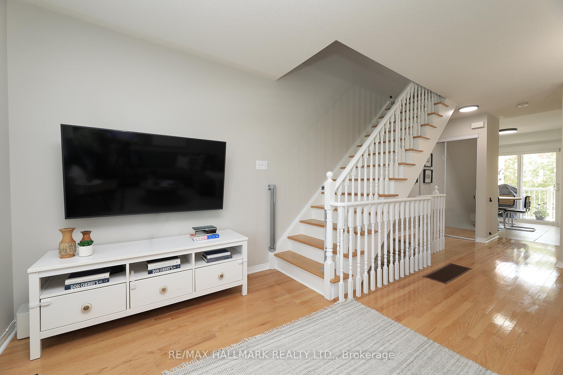 4 Bedrooms Condo at 150 Brickworks, Toronto For sale