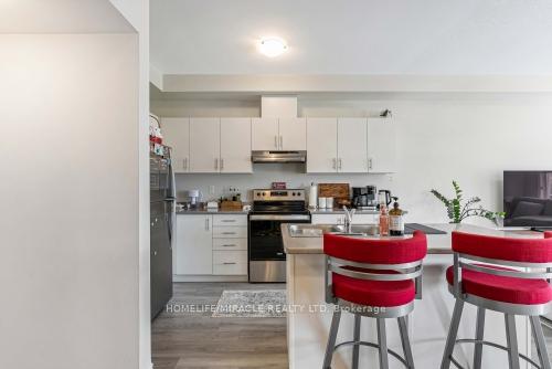 2 Bedrooms Condo at 40 Zinfendel, Hamilton For sale