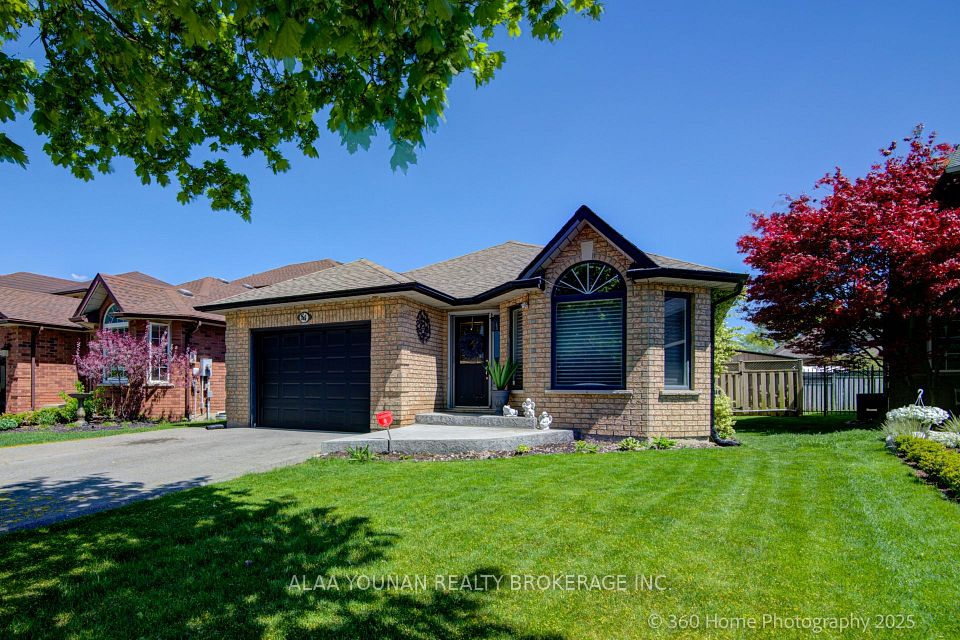84 Hillgarden