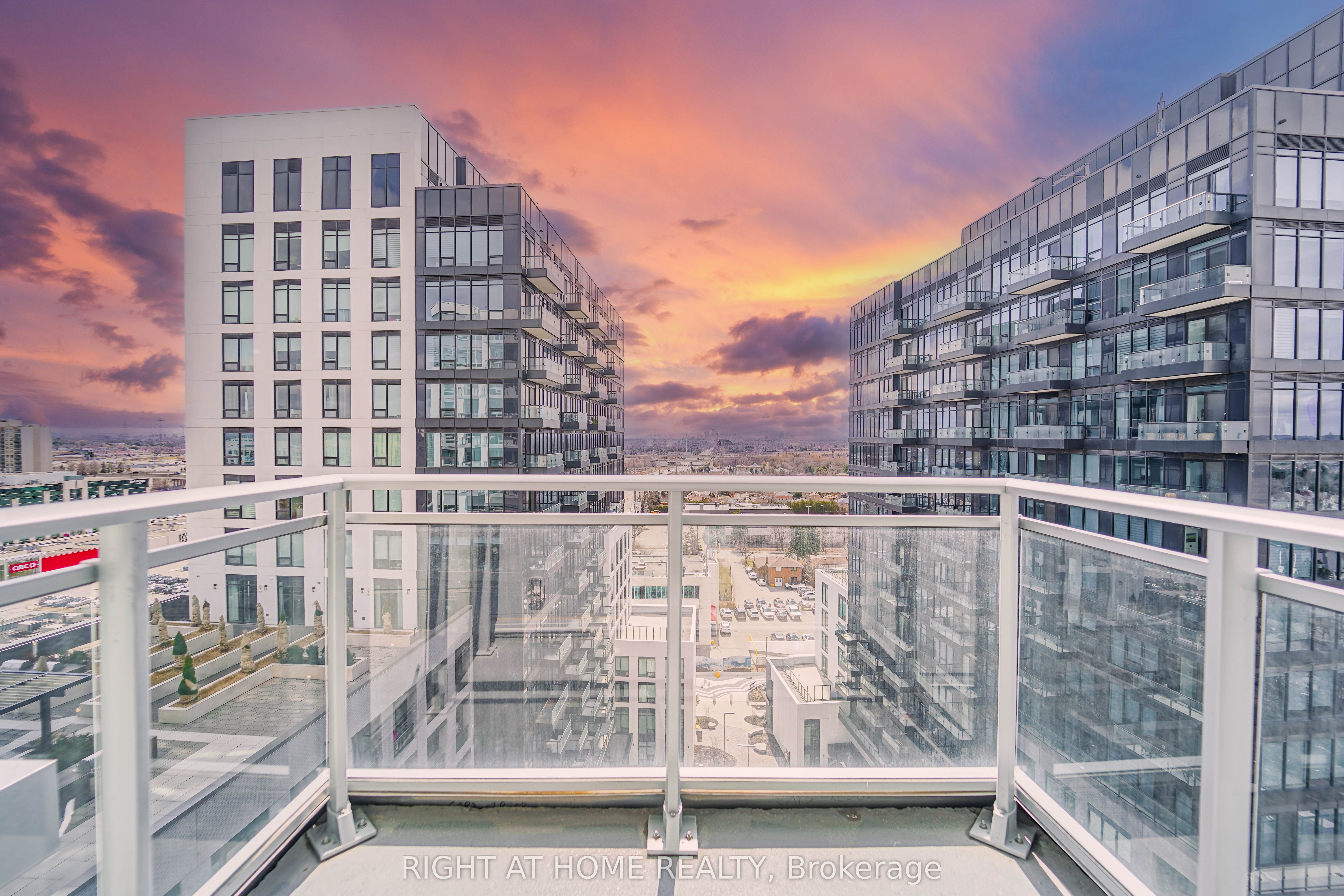 8888 Yonge Street, #1101
