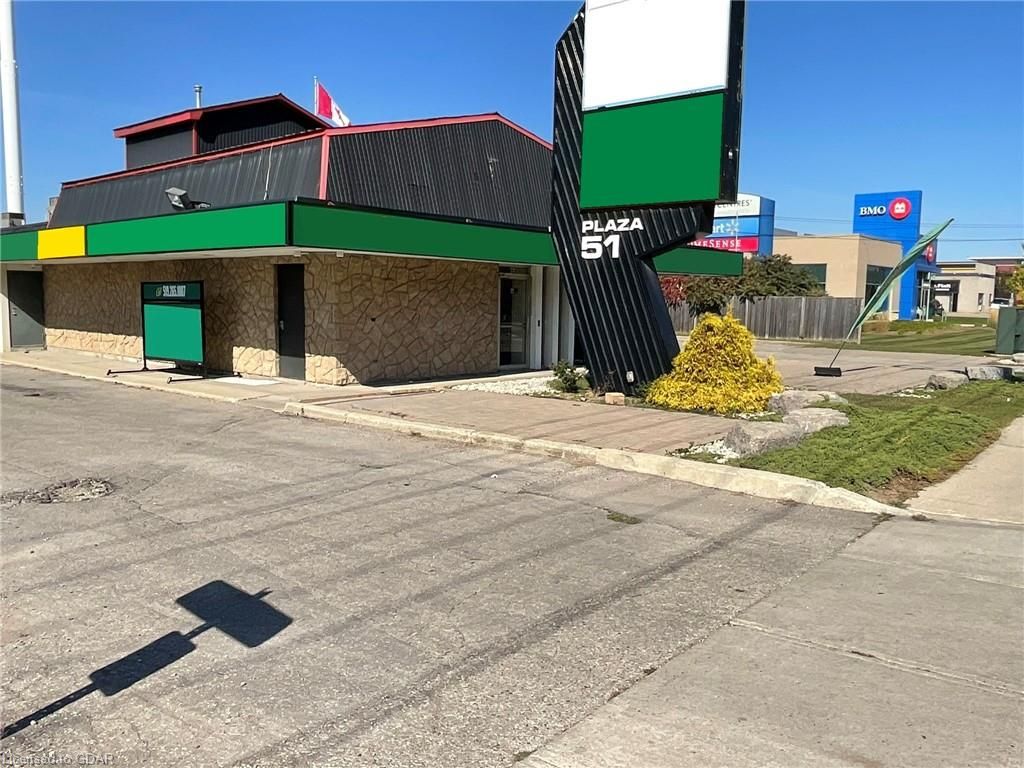 51 Woodlawn Road Unit# 2 Guelph Ontario N1H 1G8