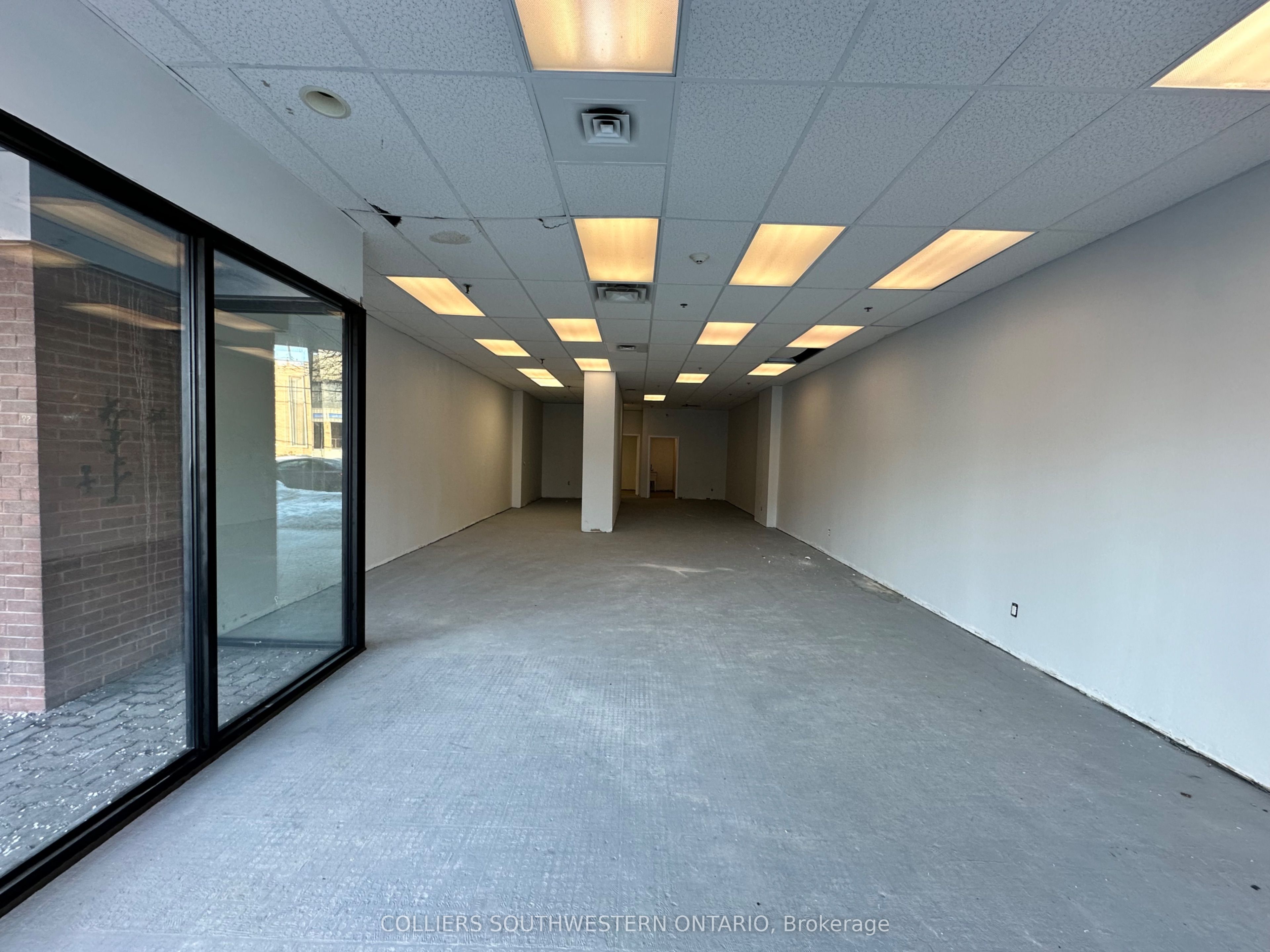 205 Oxford Street E, #C107