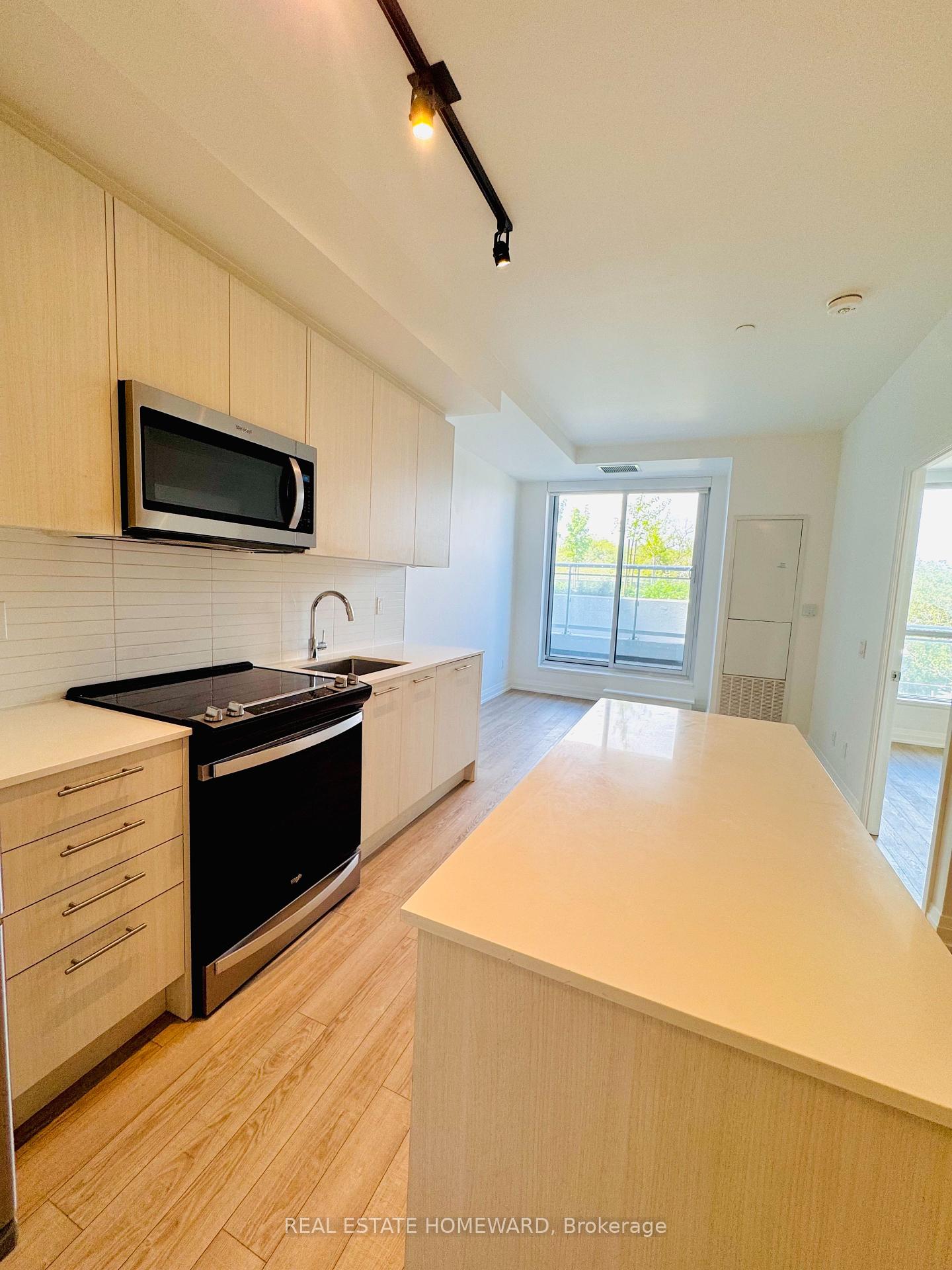 2 Bedrooms Condo at 286 Main, Toronto For sale