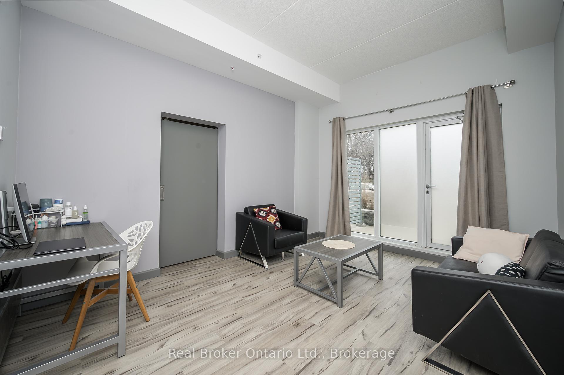 1 Bedroom Condo at 77 Leland, Hamilton For sale