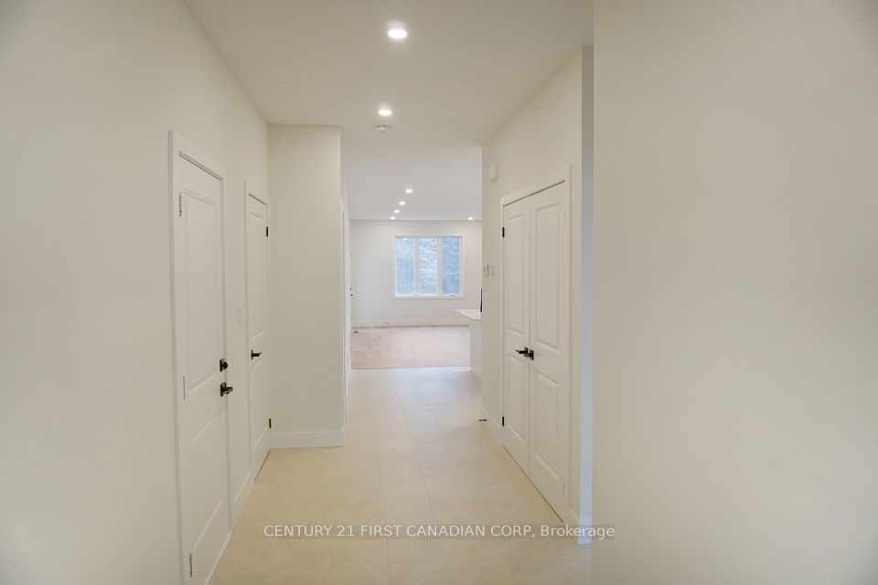 #31 - 1960 Evans Boulevard, London South, ON N6M 0A2