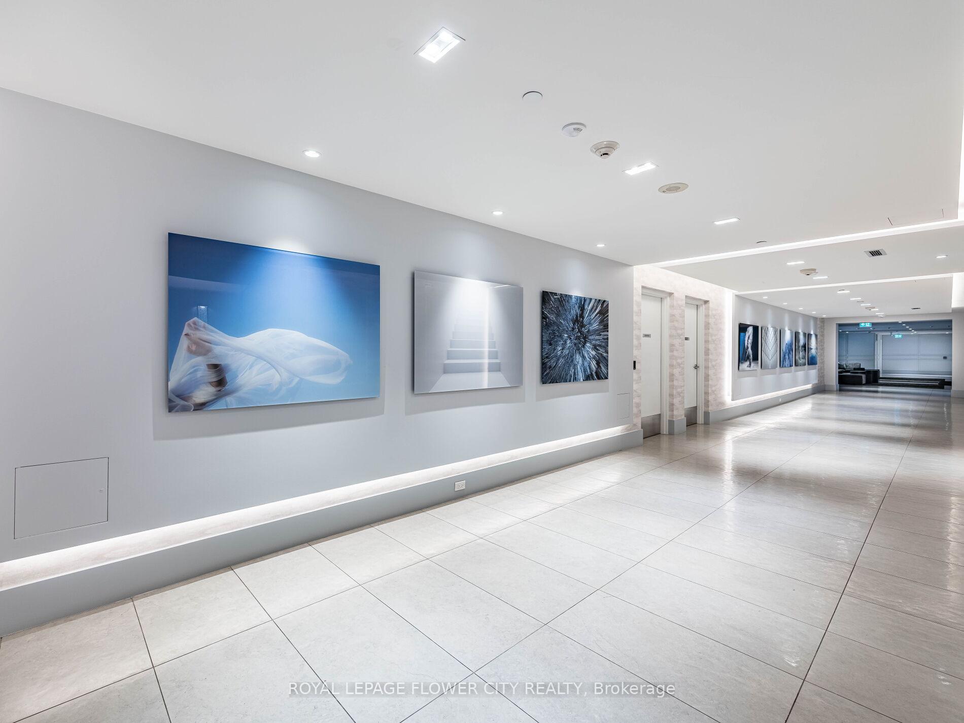 1 Bedroom Condo at 30 Gibbs, Toronto For sale