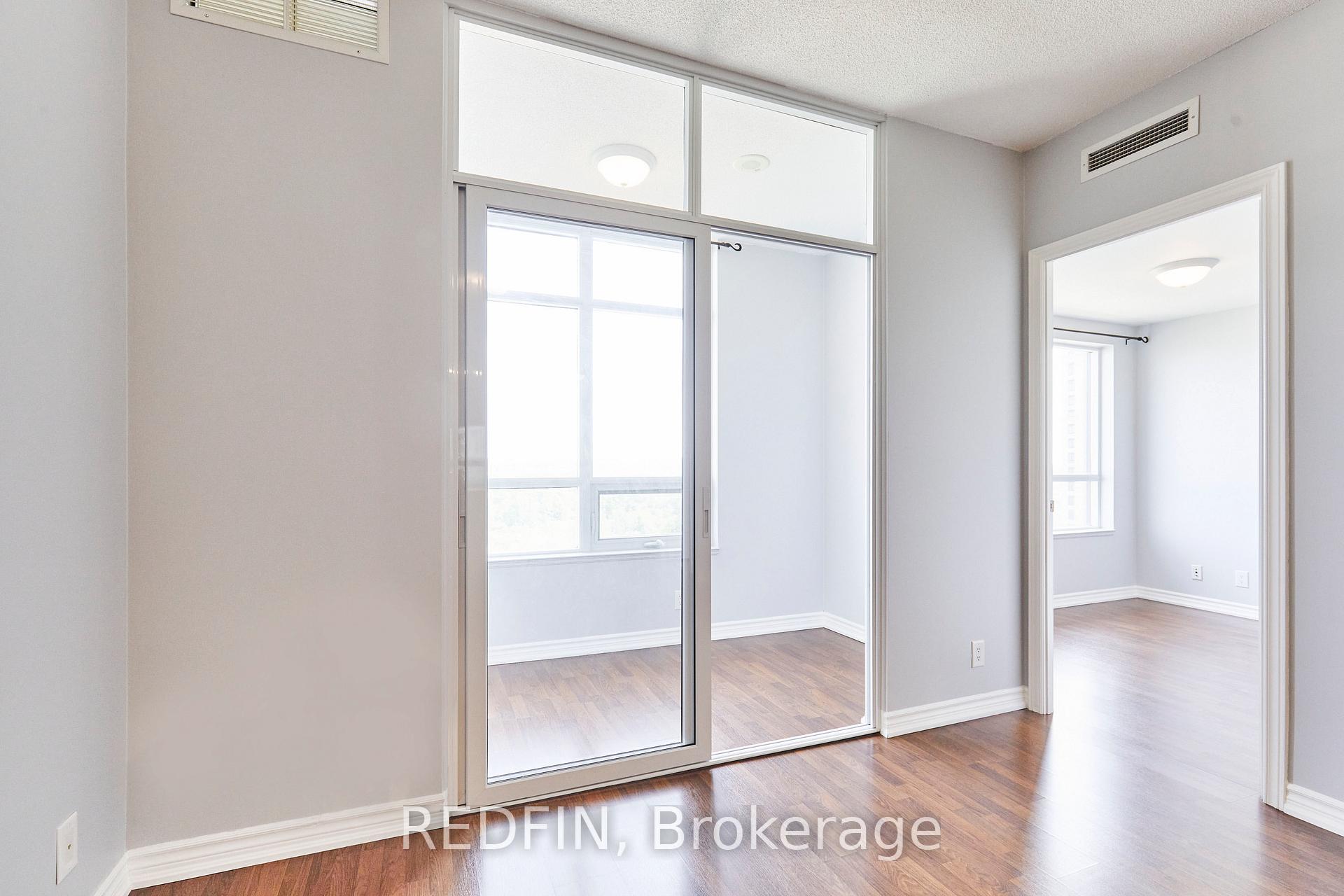 2 Bedrooms Condo at 9235 Jane, Vaughan For sale