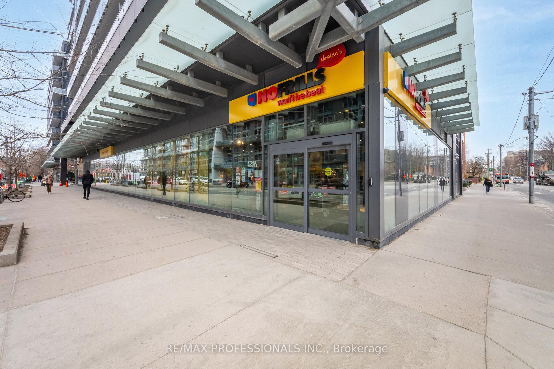 2 Bedrooms Condo at 1030 King, Toronto For sale