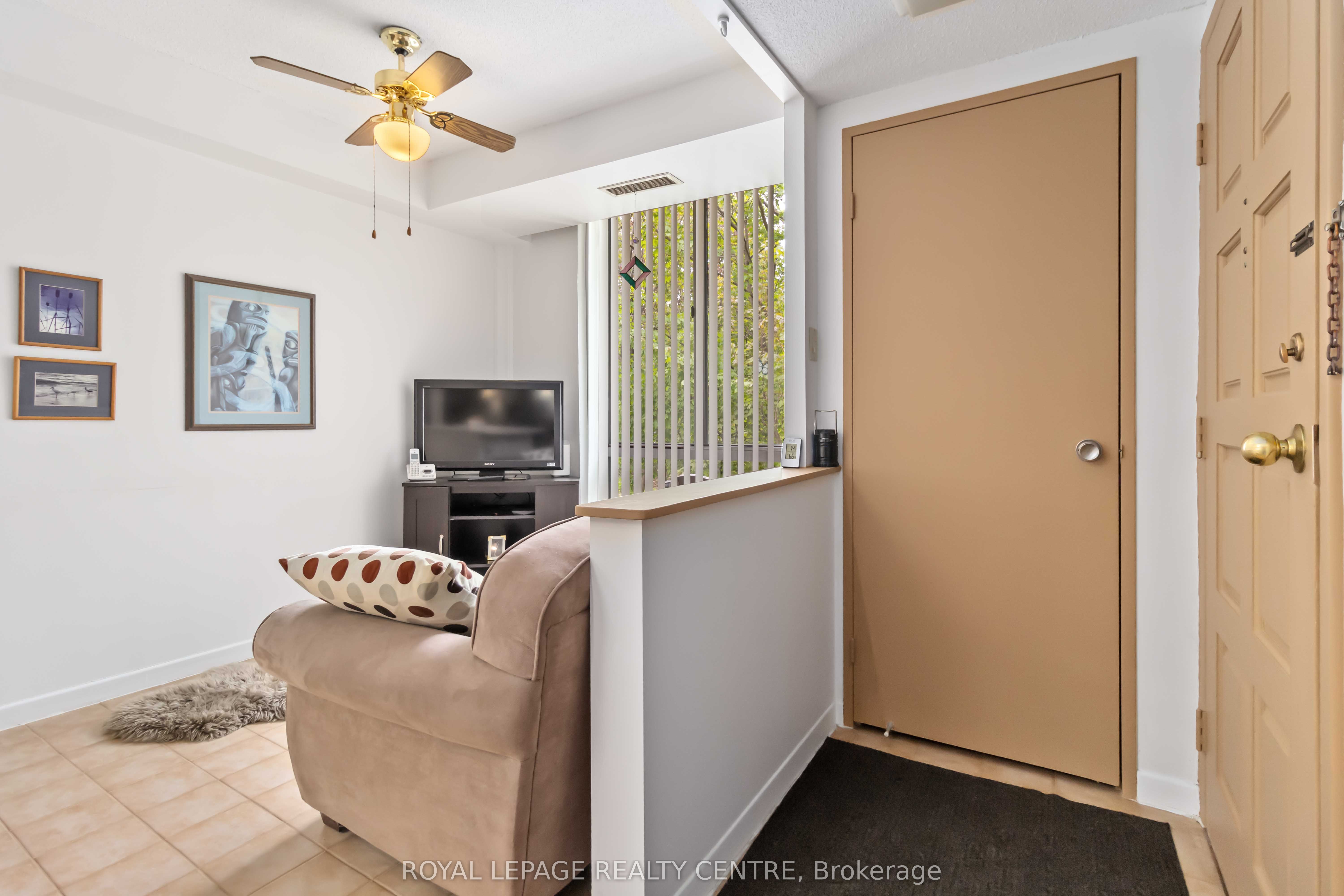 #1 - 1330 Mississauga Valley Boulevard, Mississauga, ON L5A 3T1