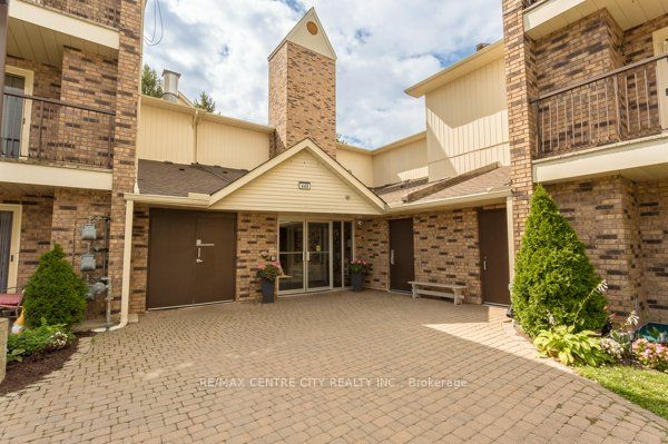 #209 - 440 Wellington Street, St. Thomas, ON N5R 5X5