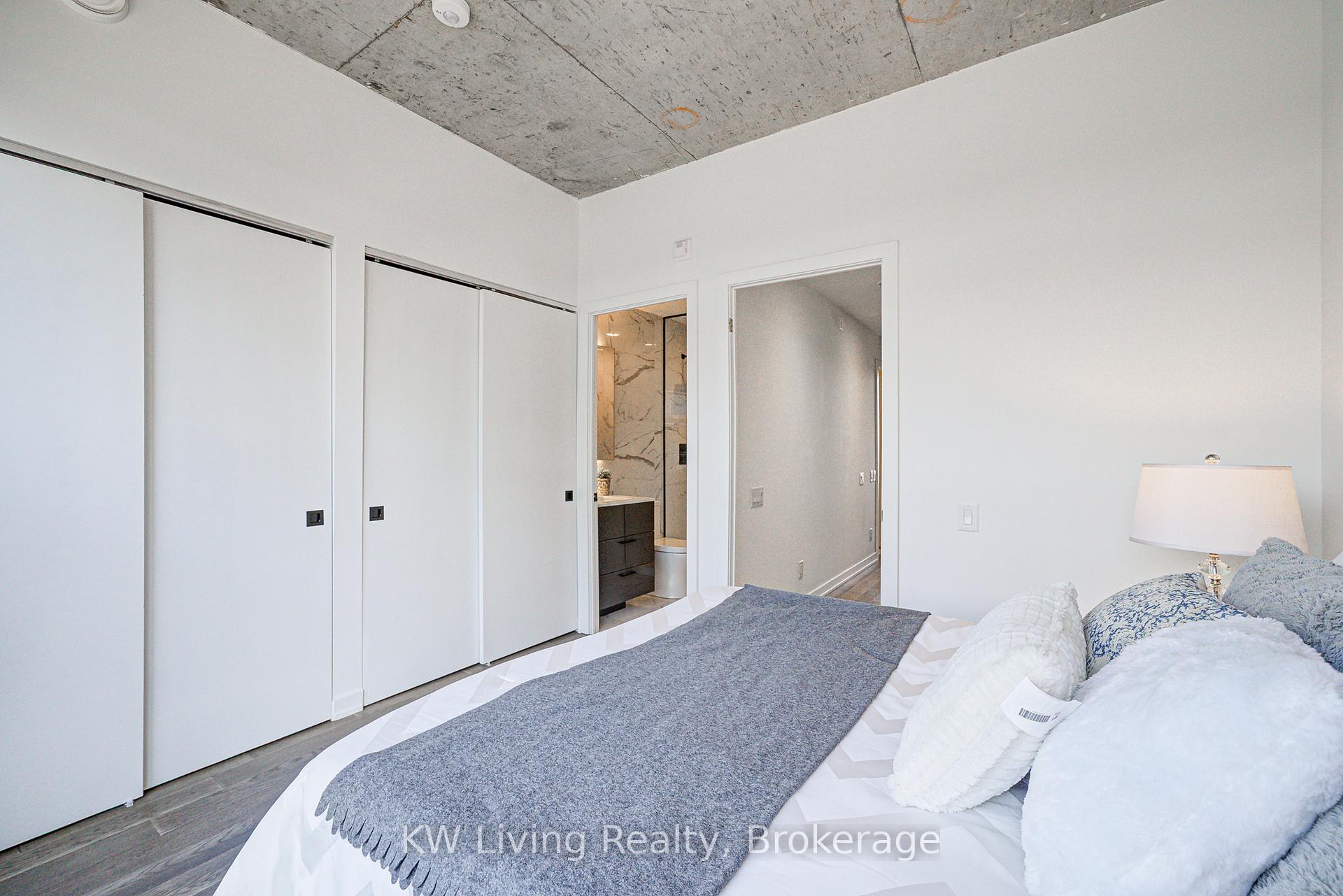 2 Bedrooms Condo at 12 Dervock, Toronto For sale