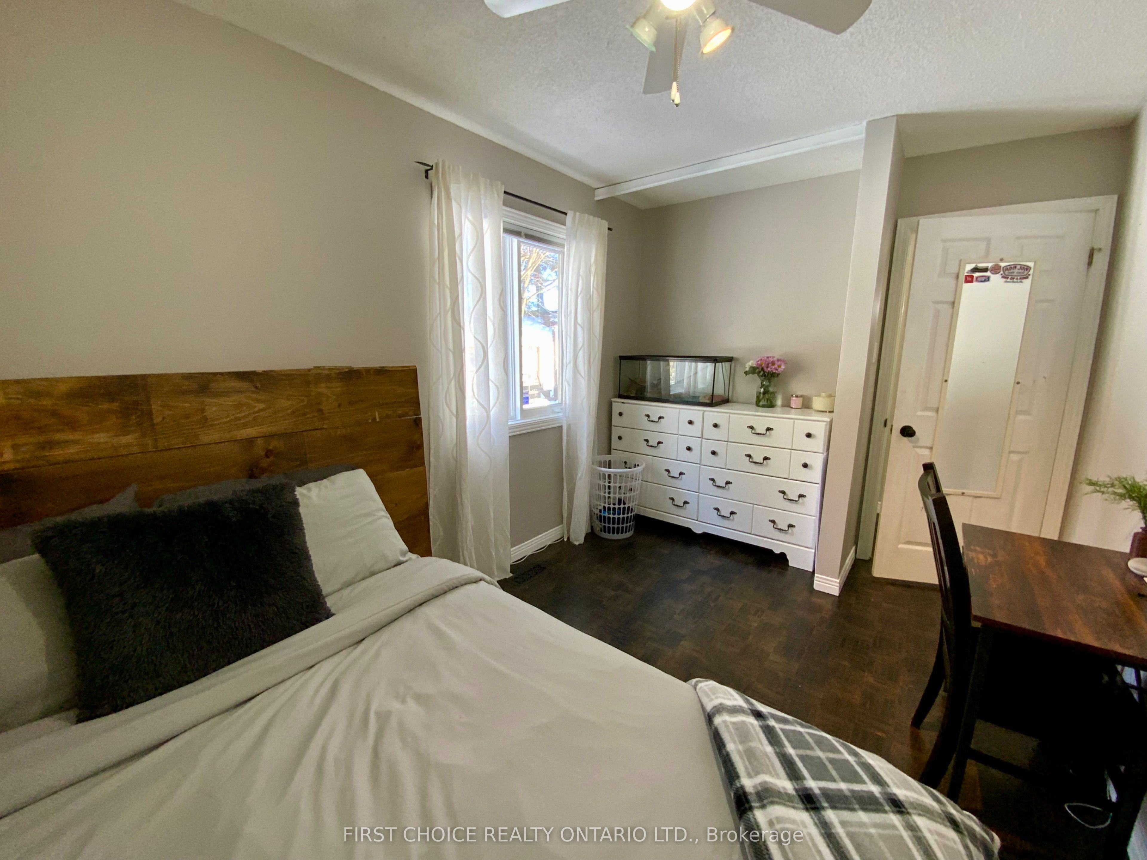 1211 Lacroix Road