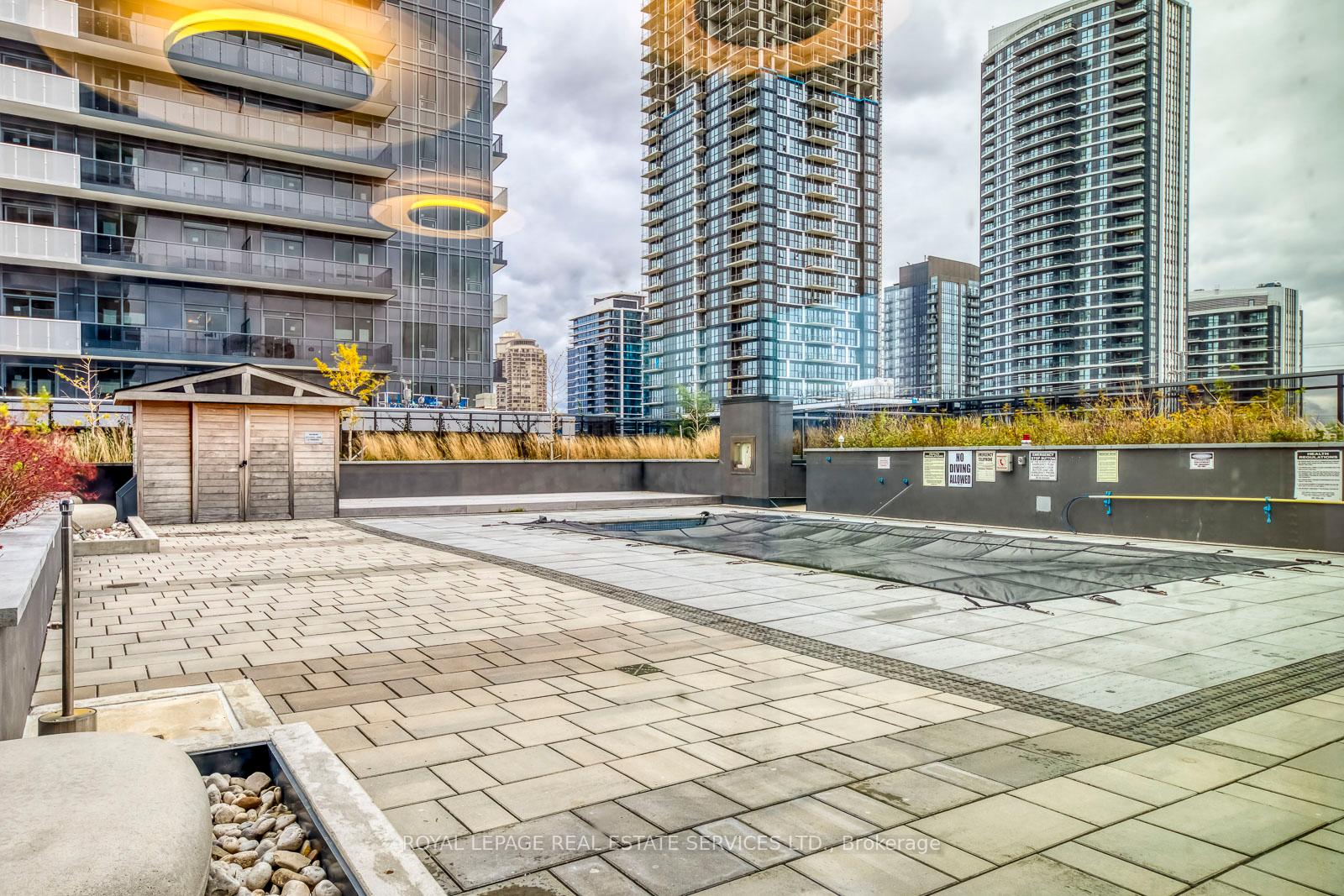 2 Bedrooms Condo at 8 Nahani Way,  Mississauga For sale