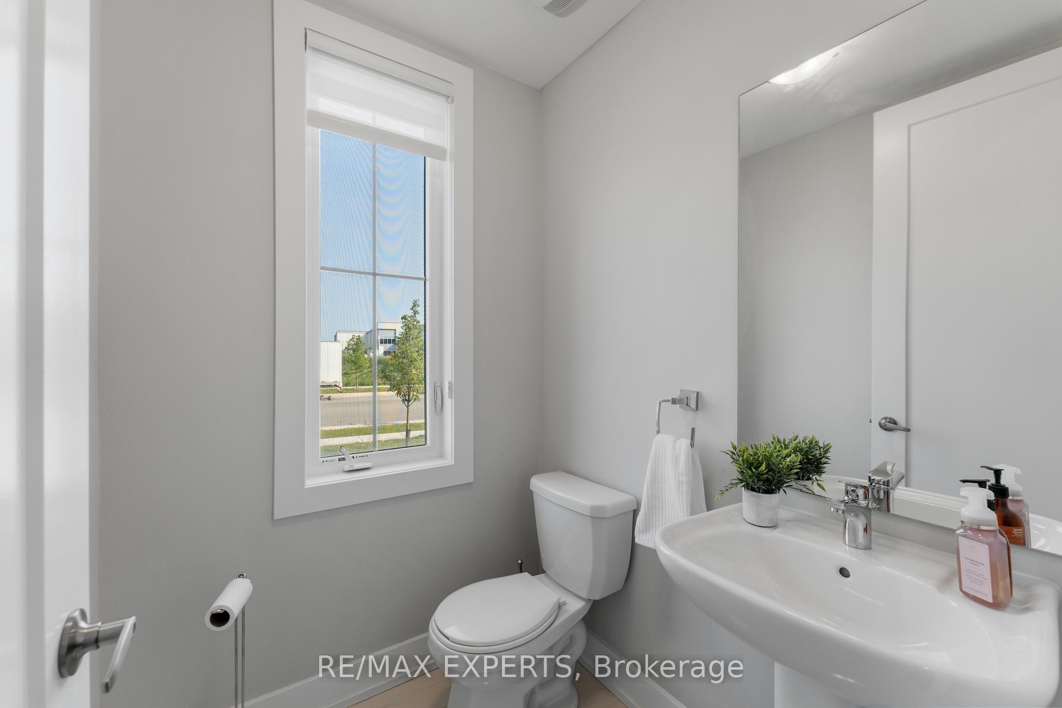 52 Doris Pawley Crescent