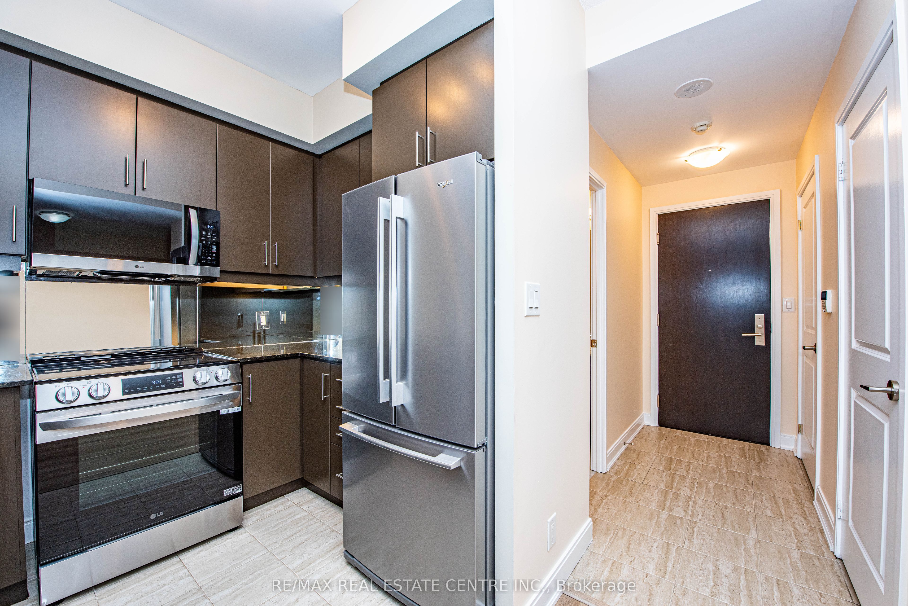 50 Absolute Avenue, #303