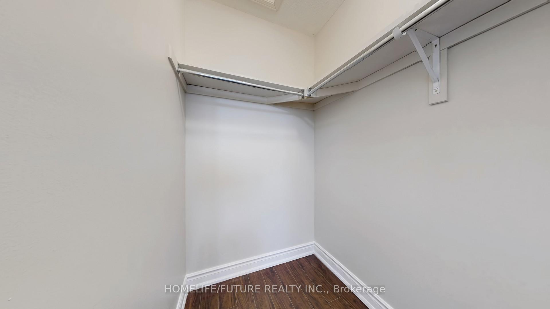 3 Bedrooms Condo at 435 Middlefield, Toronto For sale