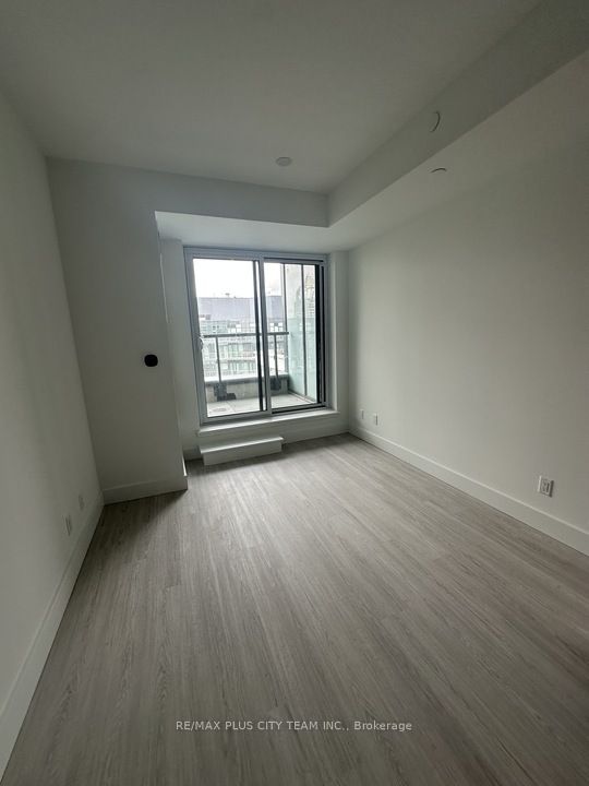 6 Greenbriar Rd