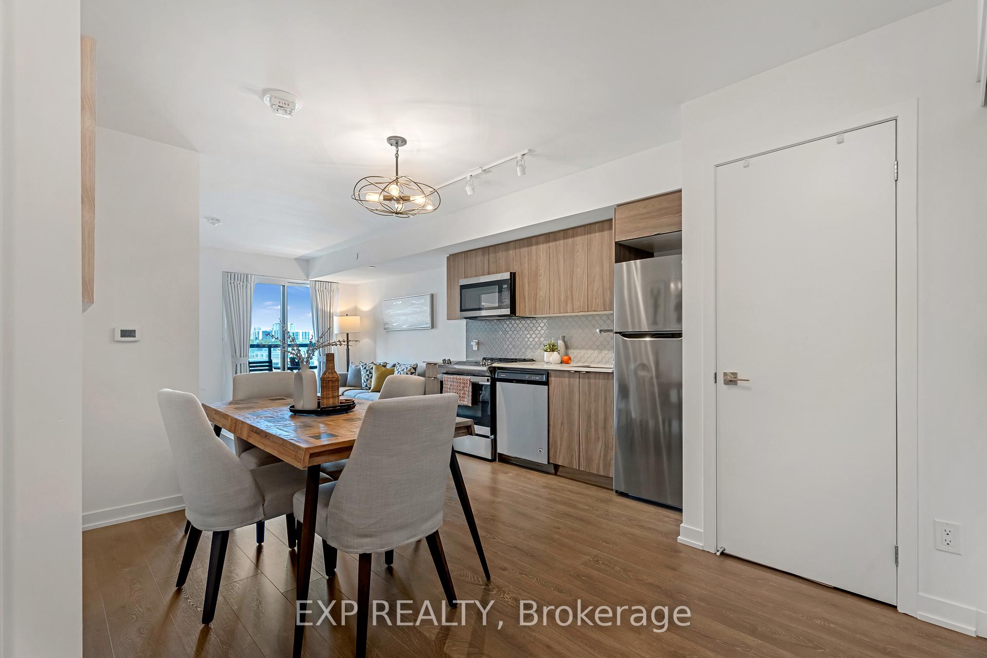 2 Bedrooms Condo at 1401 O’Connor, Toronto For sale